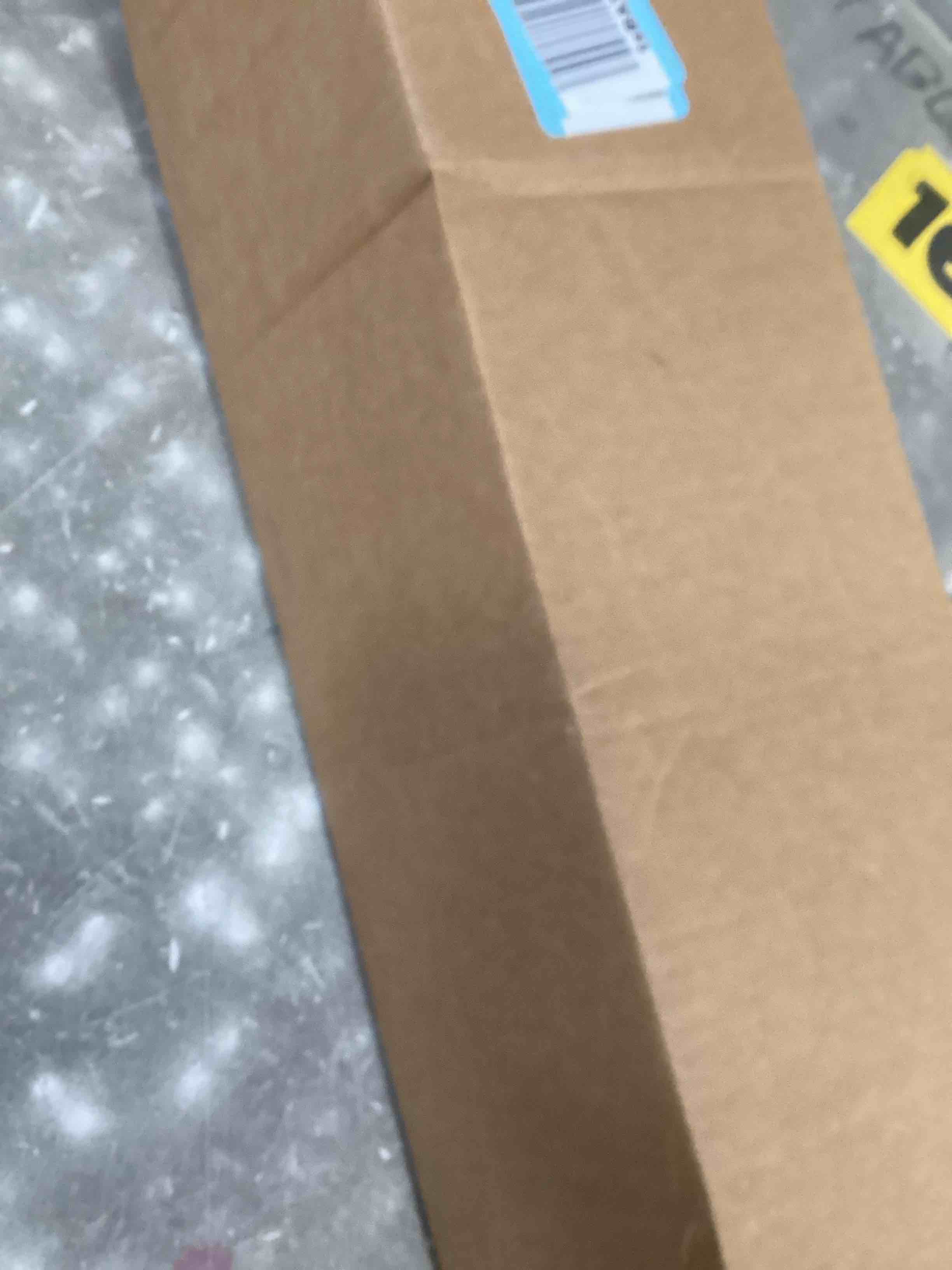 https://s3.amazonaws.com/lotting-images-prod/bidfta/PPE2192753_1737474602687.jpeg