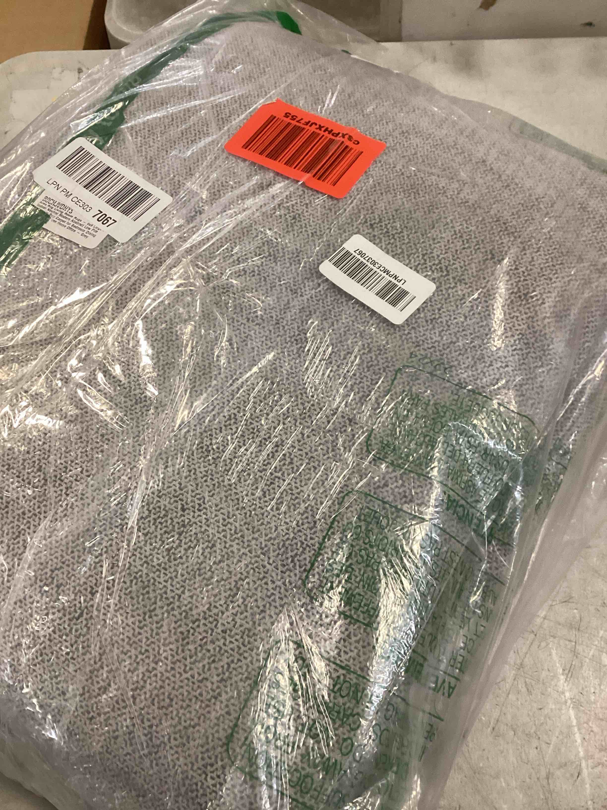 https://s3.amazonaws.com/lotting-images-prod/bidfta/PPE2192984_1737566965705.jpeg