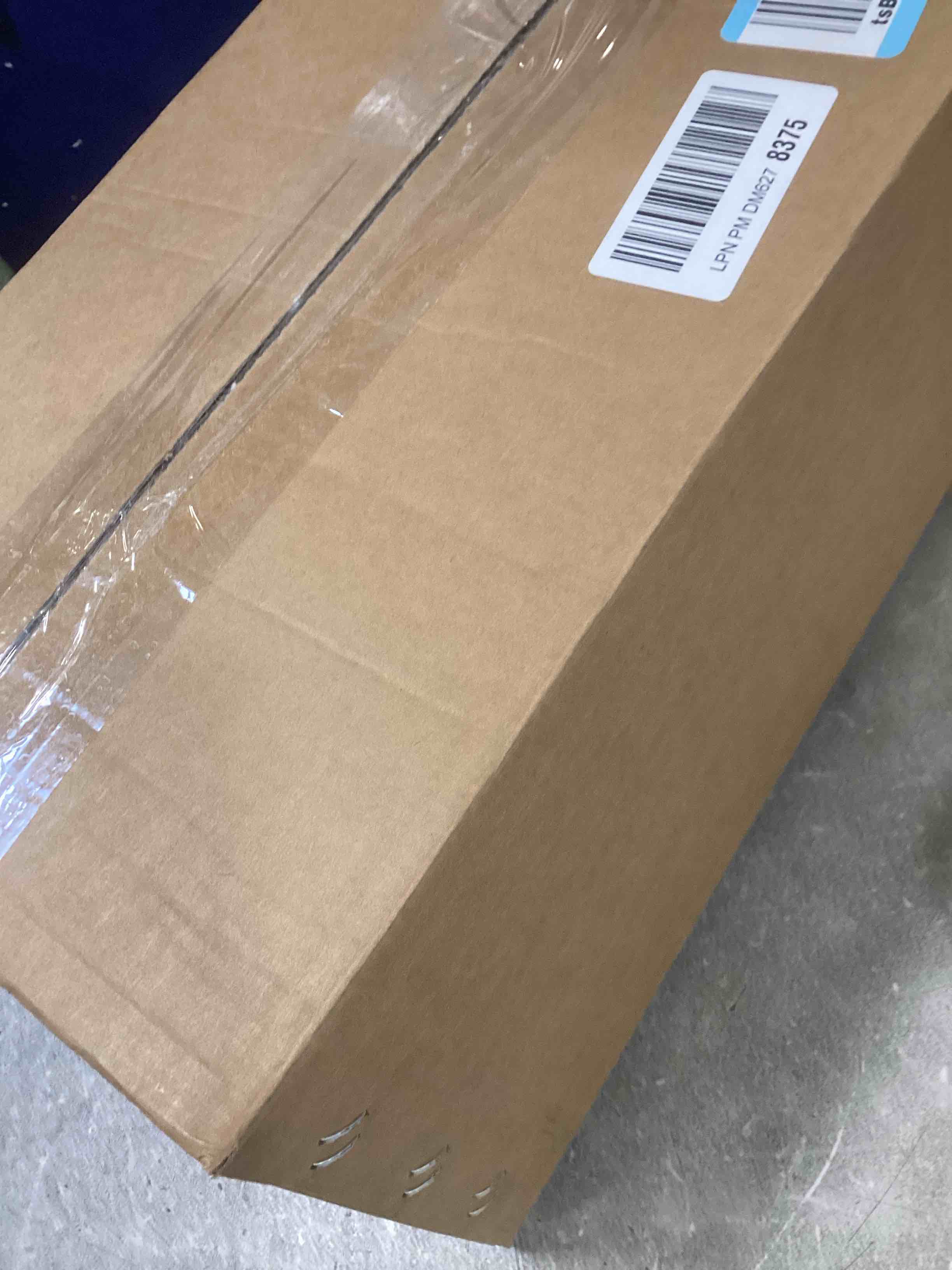 https://s3.amazonaws.com/lotting-images-prod/bidfta/PPE2193360_1737648424555.jpeg