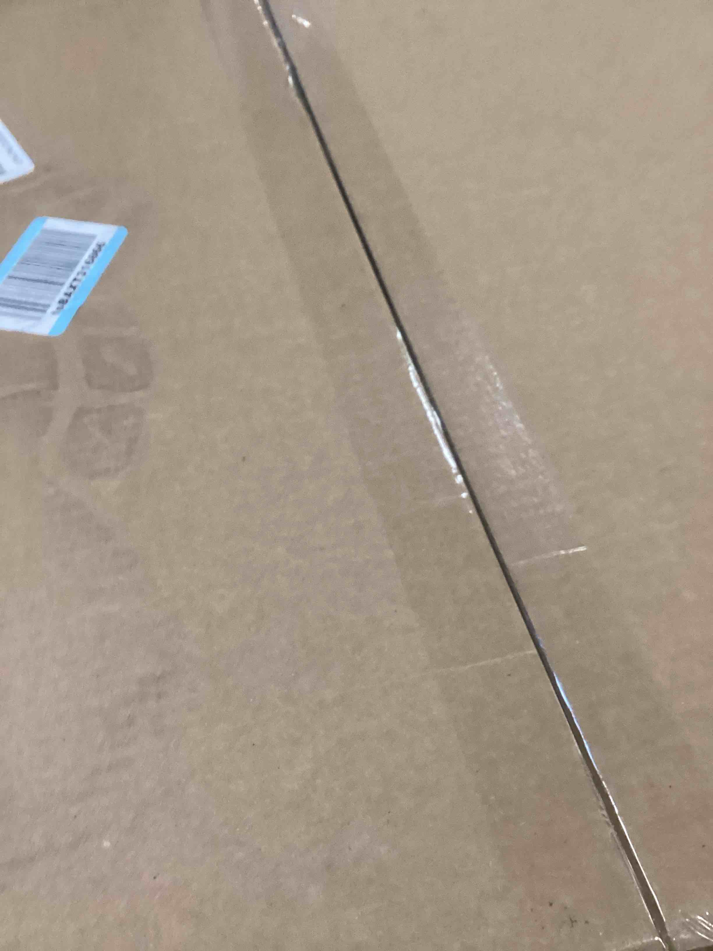 https://s3.amazonaws.com/lotting-images-prod/bidfta/PPE2193371_1737652678111.jpeg