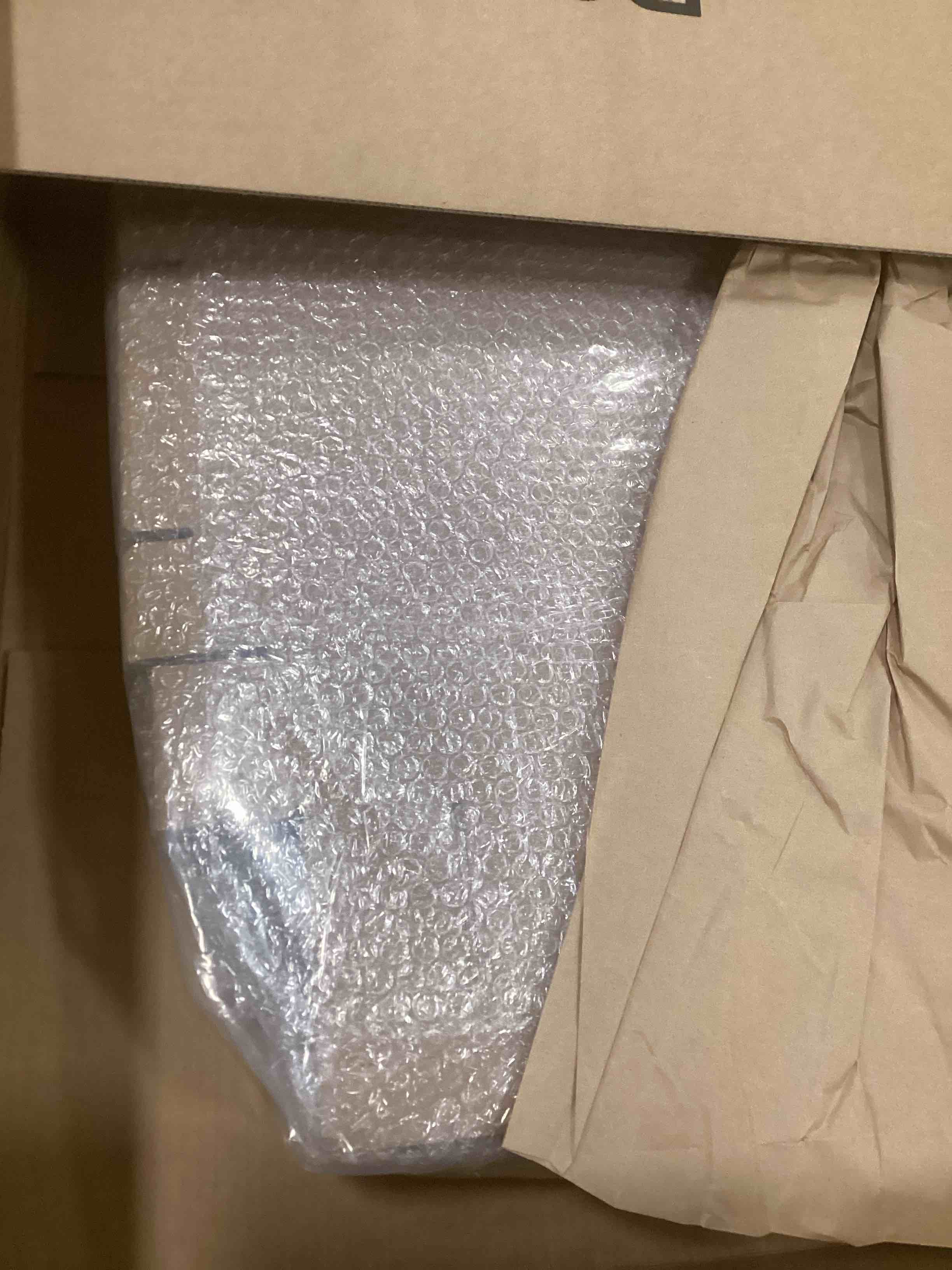 https://s3.amazonaws.com/lotting-images-prod/bidfta/PPE2193371_1737652693544.jpeg