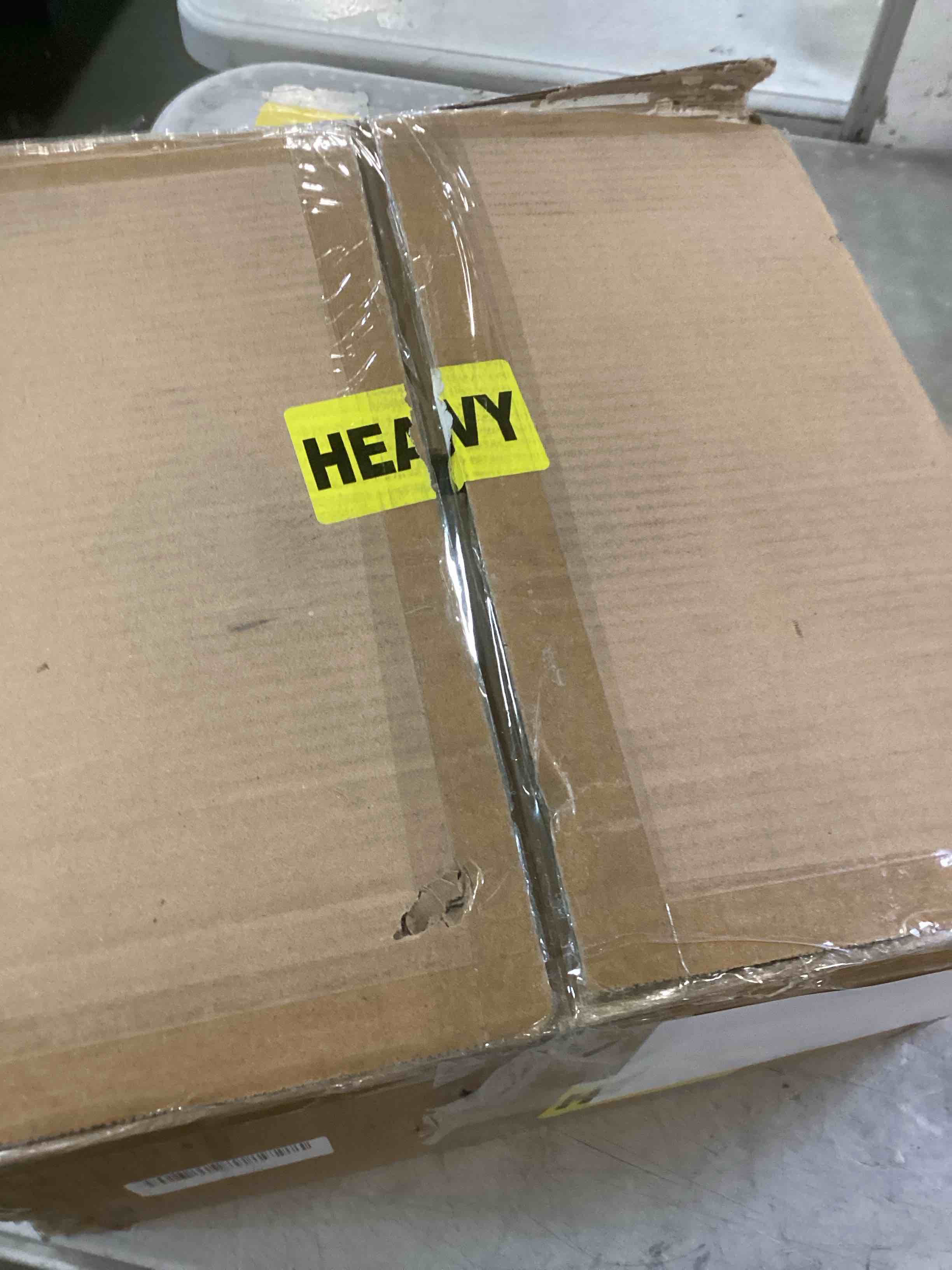 https://s3.amazonaws.com/lotting-images-prod/bidfta/PPE2193397_1737733455401.jpeg