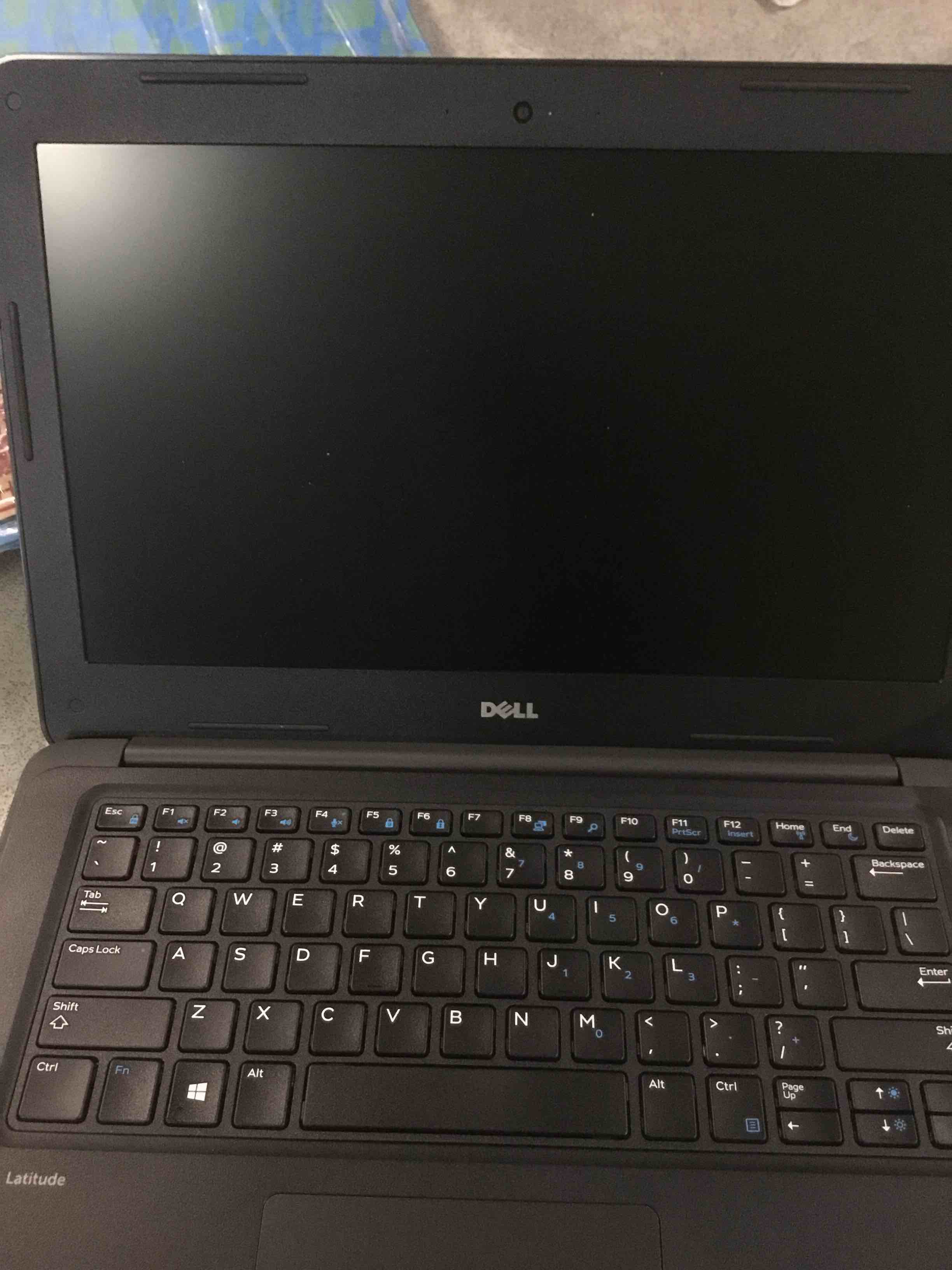 https://s3.amazonaws.com/lotting-images-prod/bidfta/PPE2193995_1738073126679.jpeg