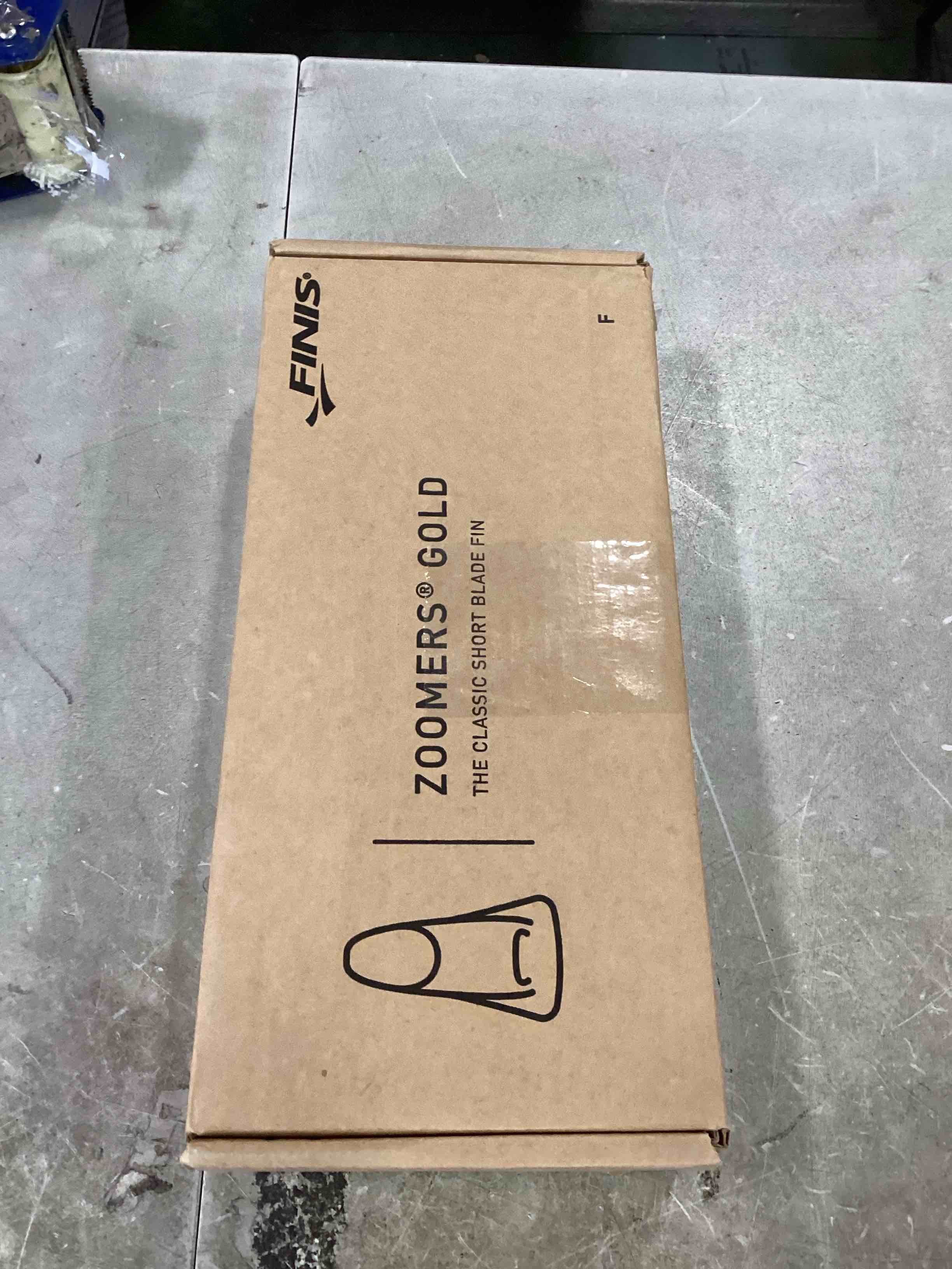 https://s3.amazonaws.com/lotting-images-prod/bidfta/PPE2194177_1735826852883.jpeg
