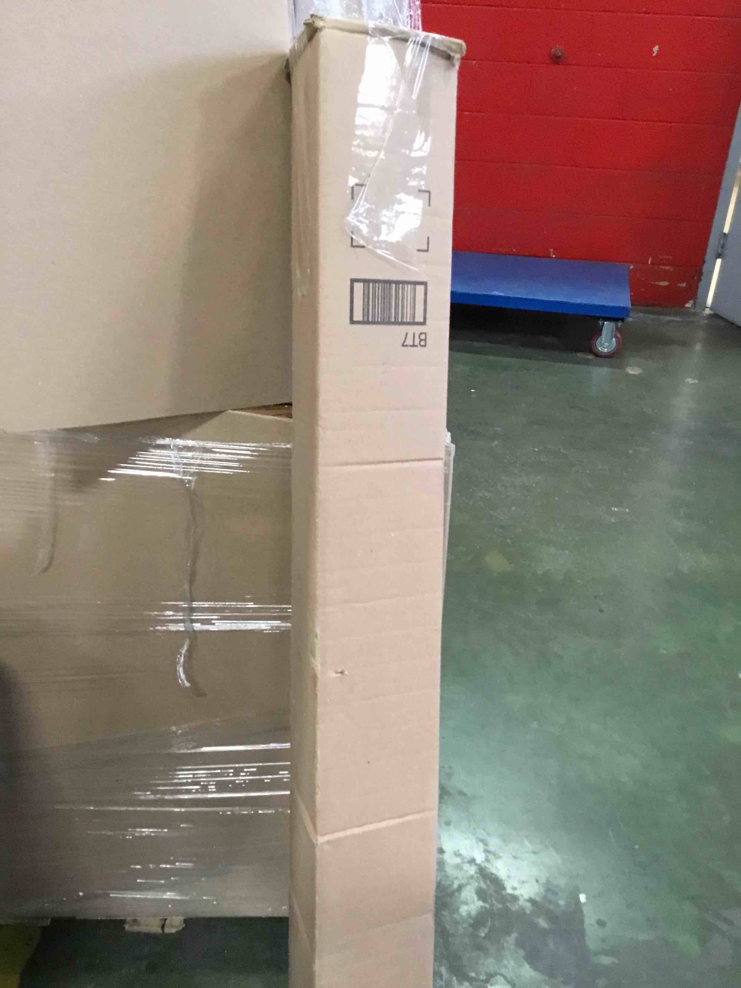 https://s3.amazonaws.com/lotting-images-prod/bidfta/PPE2194447_1736342752162.jpeg