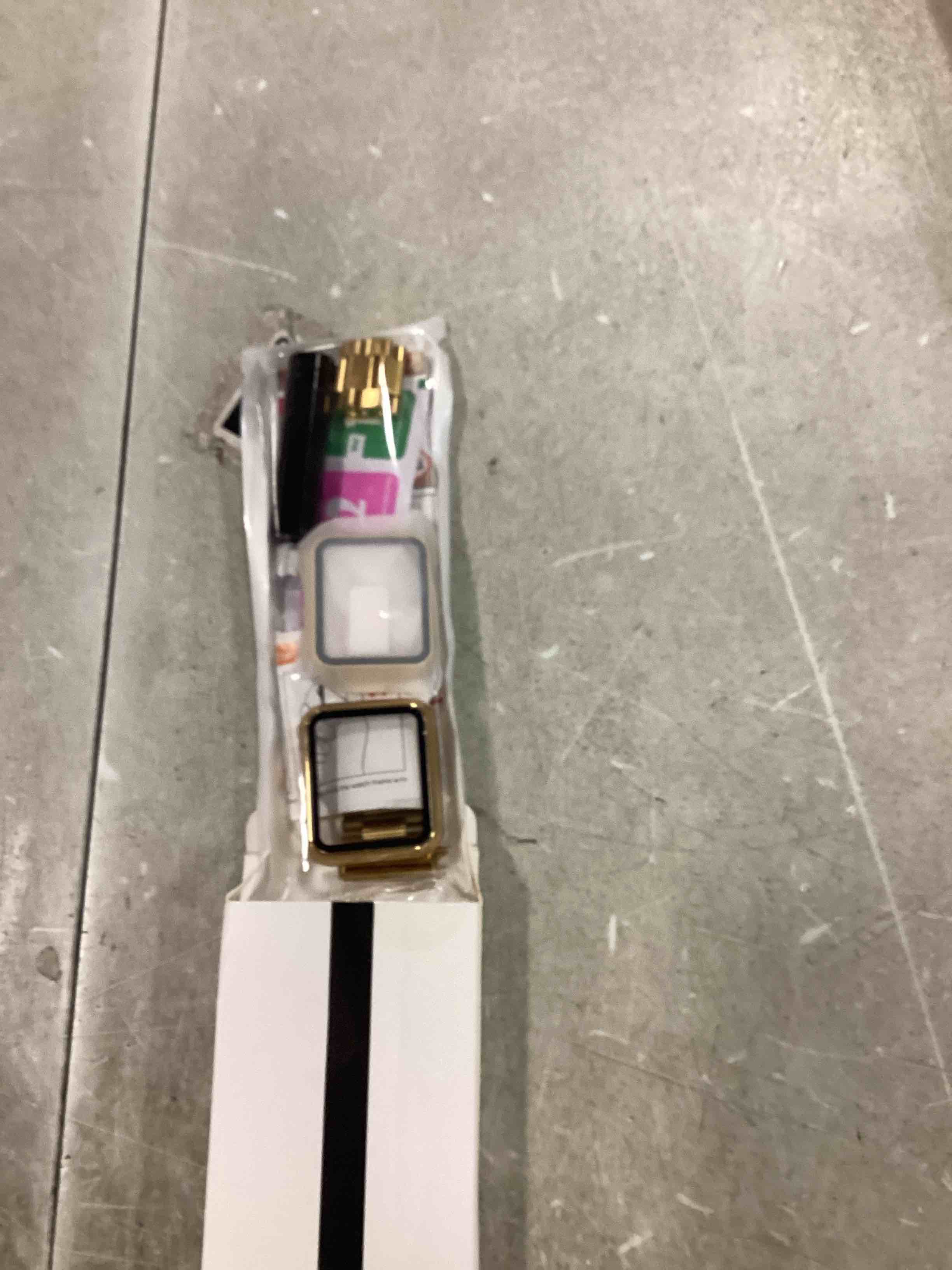 https://s3.amazonaws.com/lotting-images-prod/bidfta/PPE2194627_1736522958109.jpeg