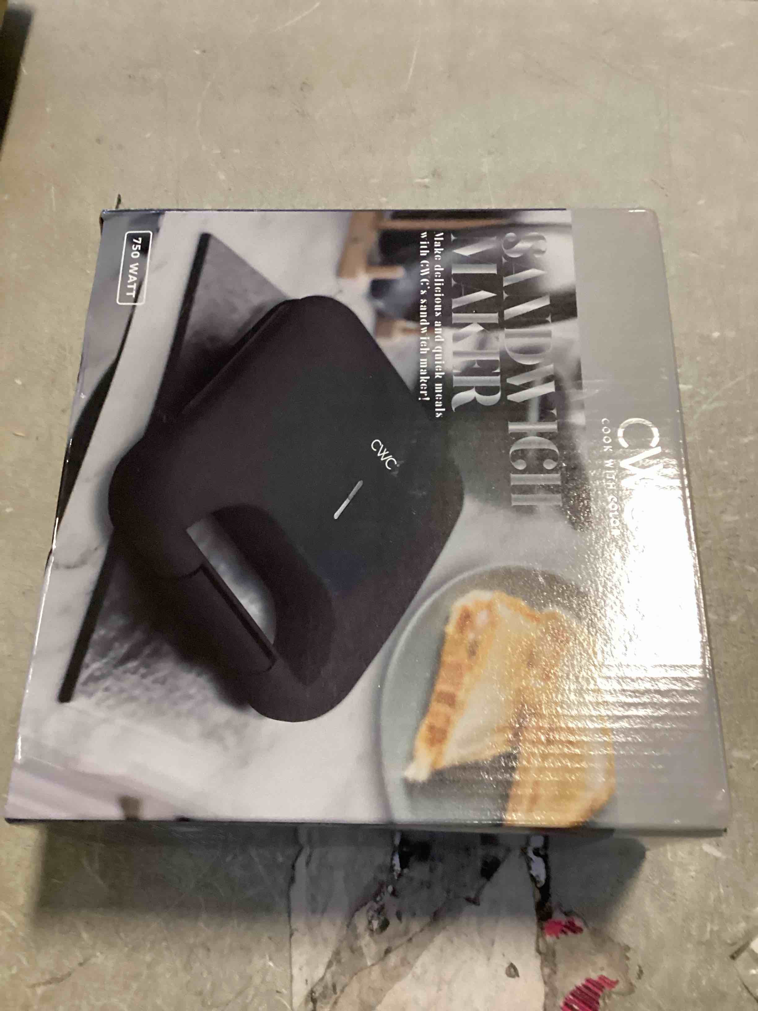 https://s3.amazonaws.com/lotting-images-prod/bidfta/PPE2196503_1737578025729.jpeg