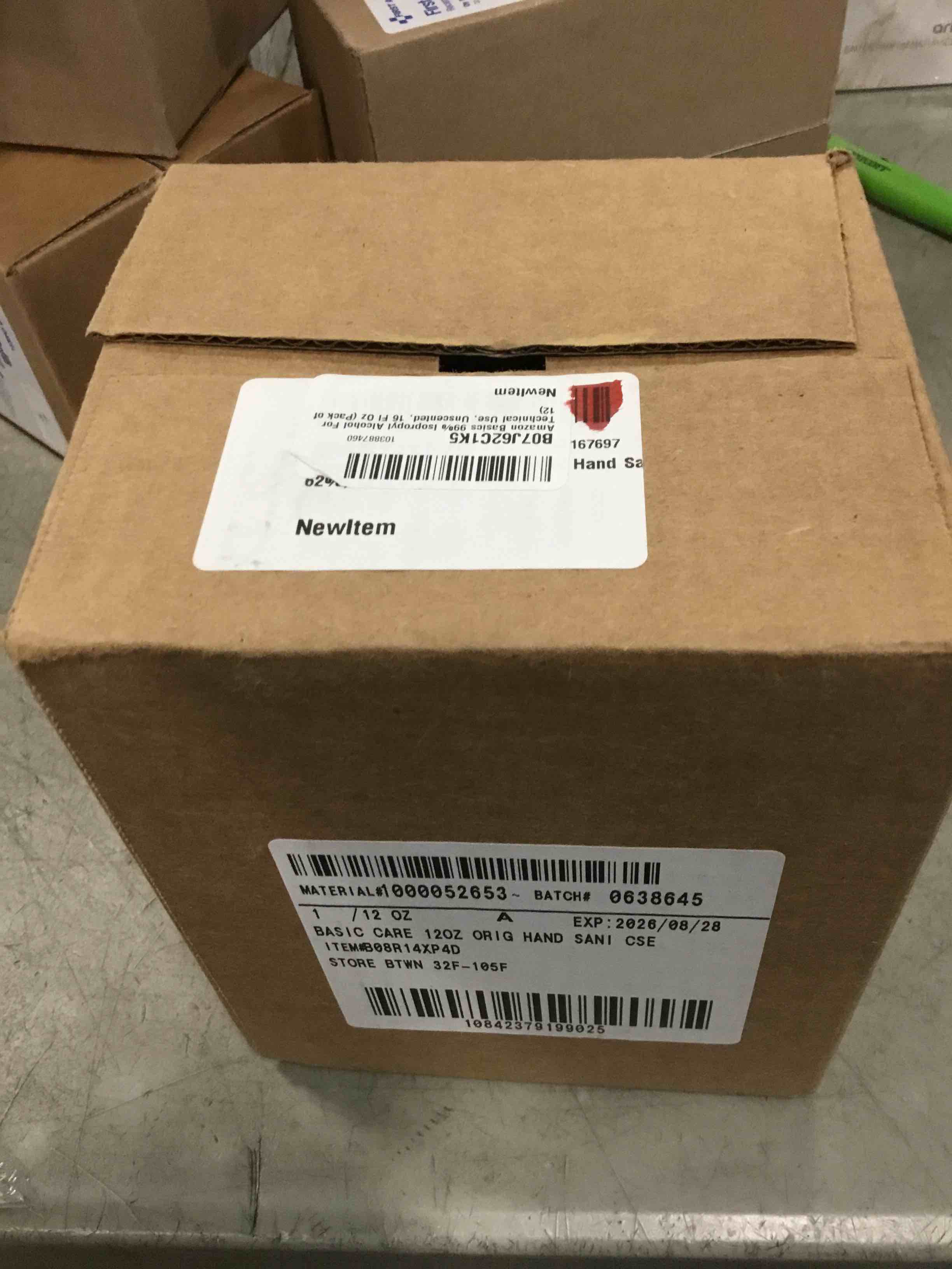 https://s3.amazonaws.com/lotting-images-prod/bidfta/PPE2197110_1736265435469.jpeg