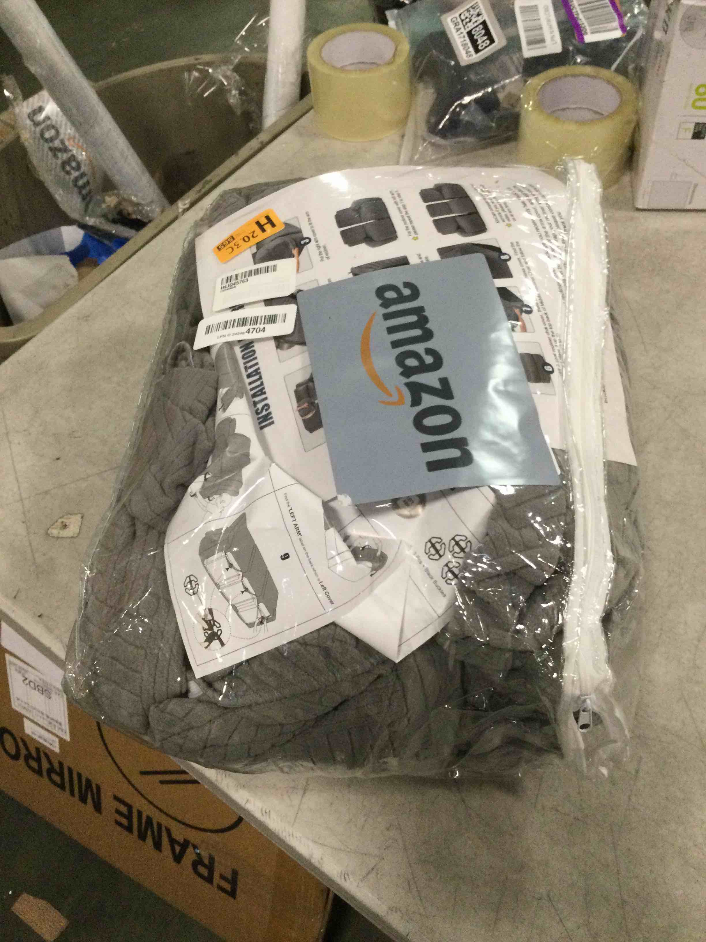 https://s3.amazonaws.com/lotting-images-prod/bidfta/PPE2197683_1736533770749.jpeg