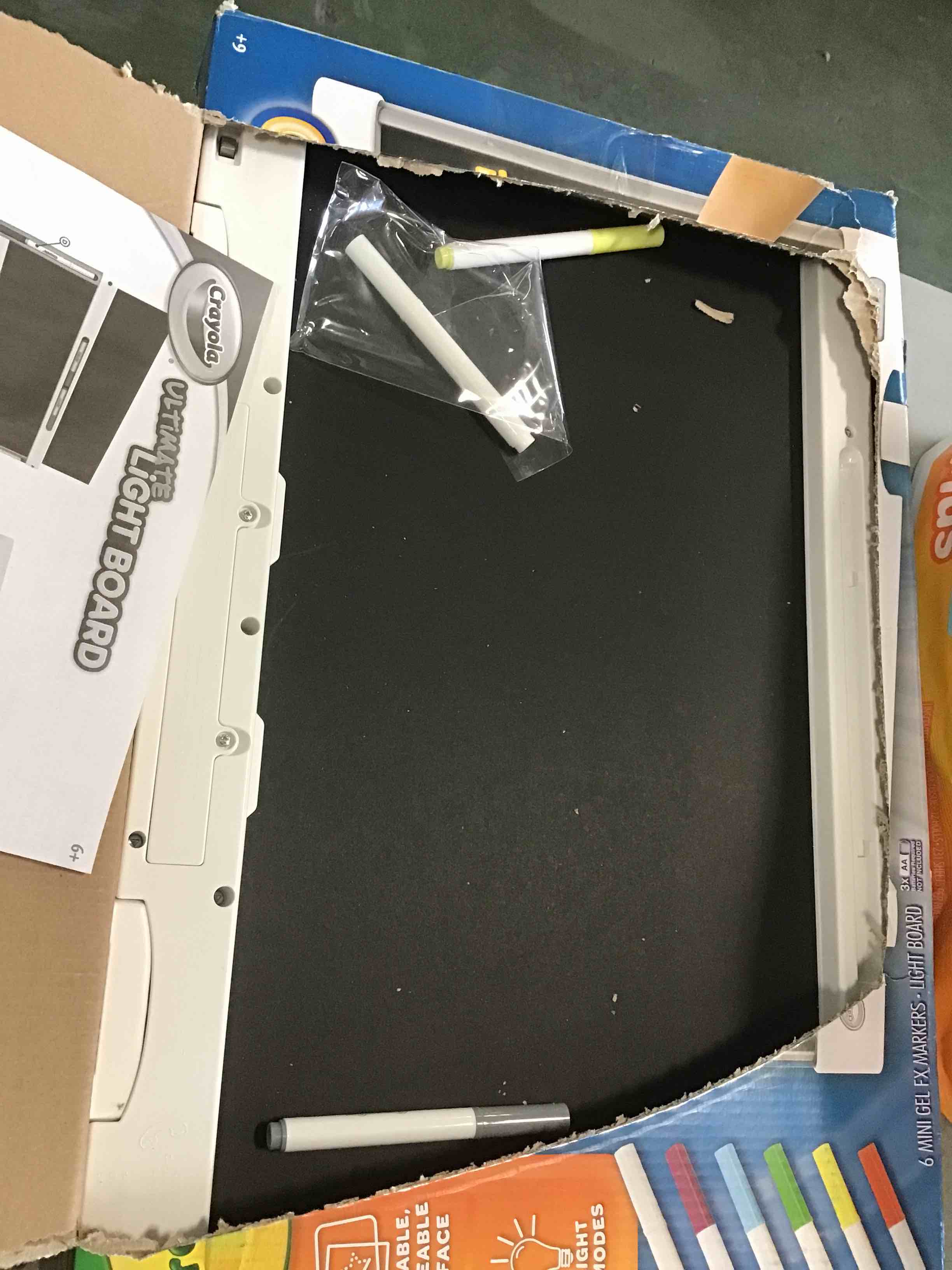 https://s3.amazonaws.com/lotting-images-prod/bidfta/PPE2197982_1737042254656.jpeg