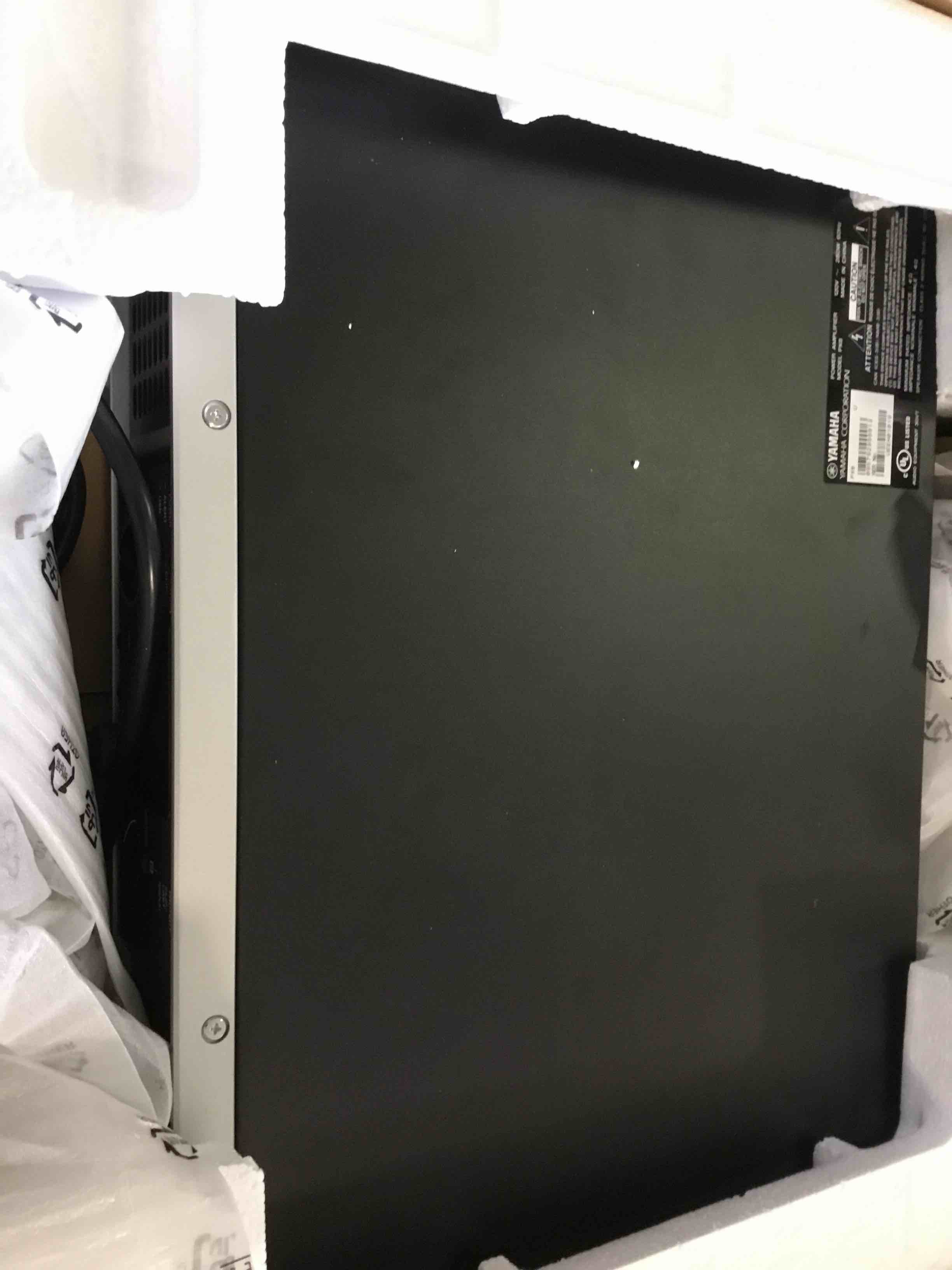 https://s3.amazonaws.com/lotting-images-prod/bidfta/PPE2198069_1737129556650.jpeg