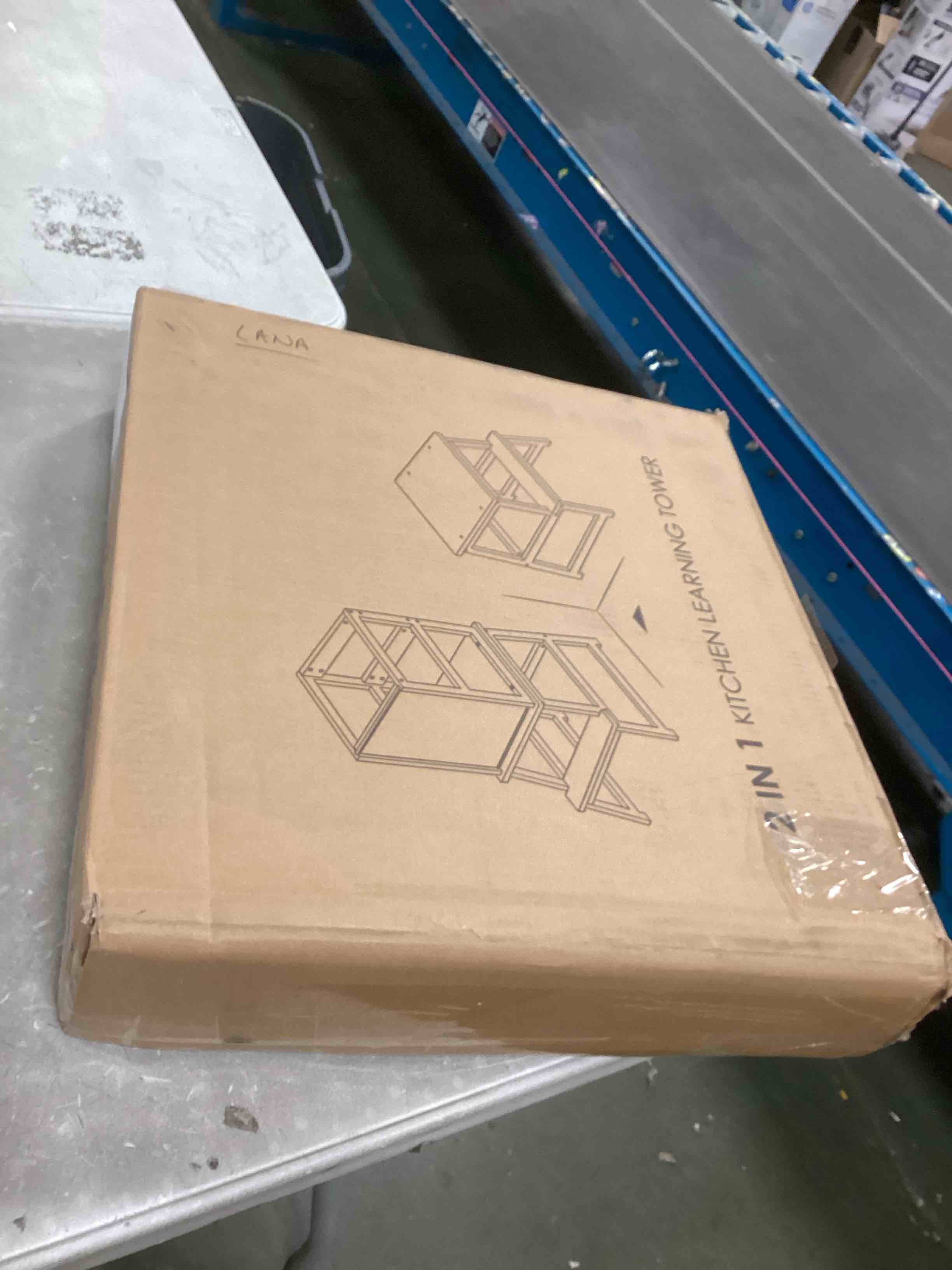 https://s3.amazonaws.com/lotting-images-prod/bidfta/PPE2198730_1737722005493.jpeg