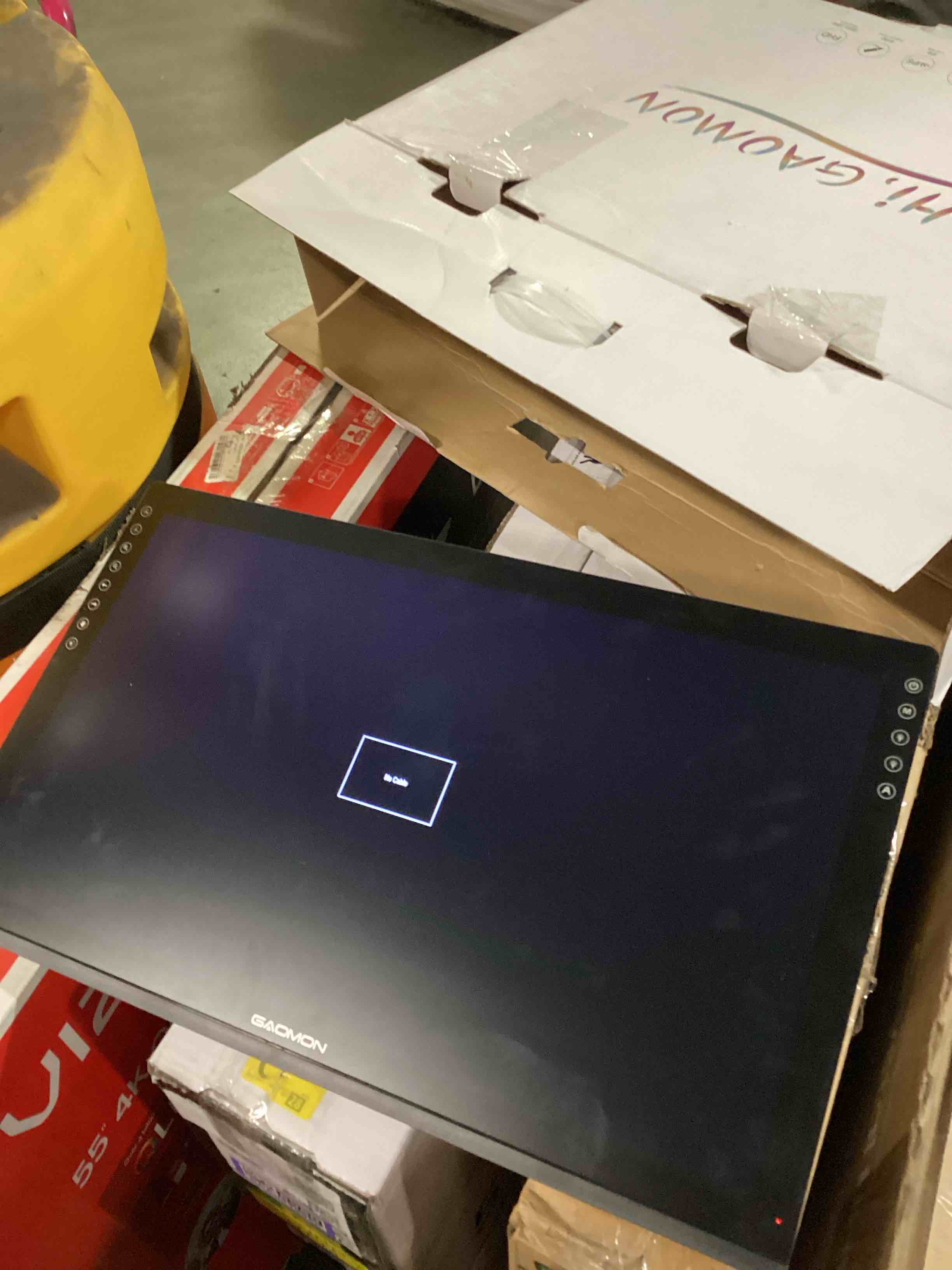 https://s3.amazonaws.com/lotting-images-prod/bidfta/PPE2199104_1738092268641.jpeg