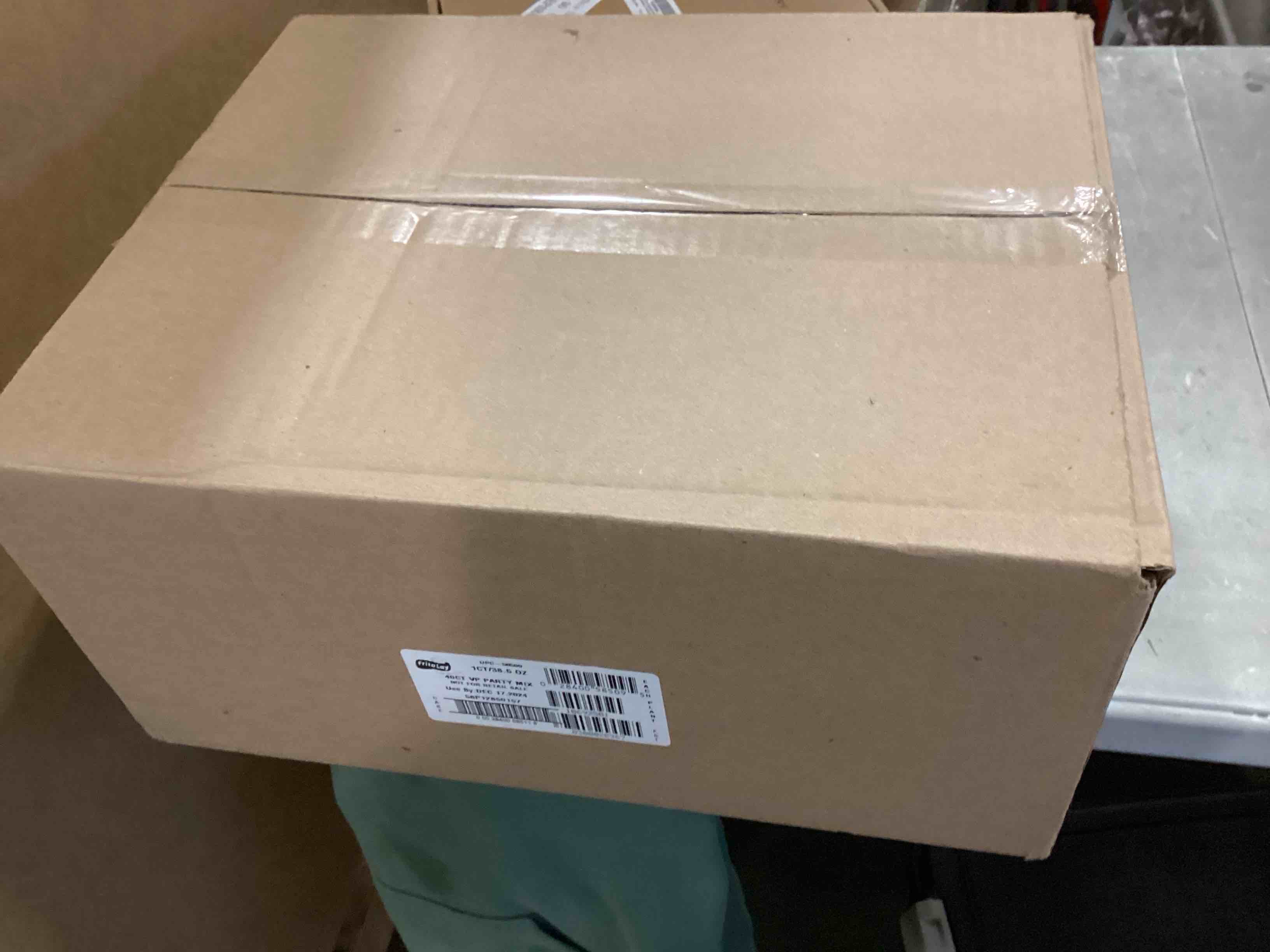 https://s3.amazonaws.com/lotting-images-prod/bidfta/PPE2199209_1738068852648.jpeg