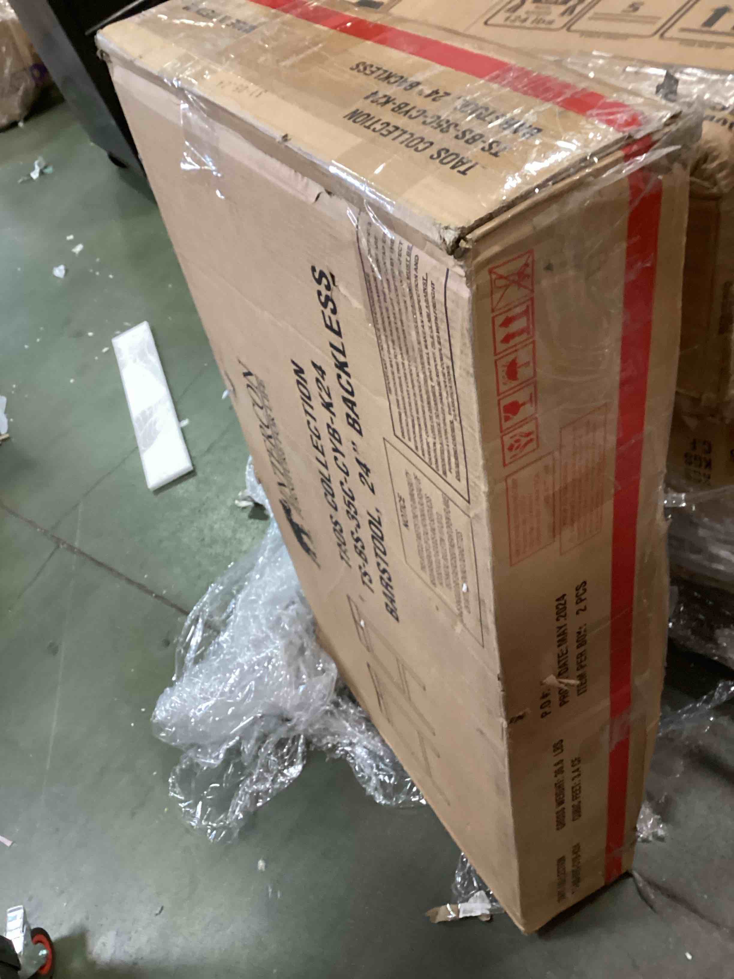 https://s3.amazonaws.com/lotting-images-prod/bidfta/PPE2199716_1738258822534.jpeg