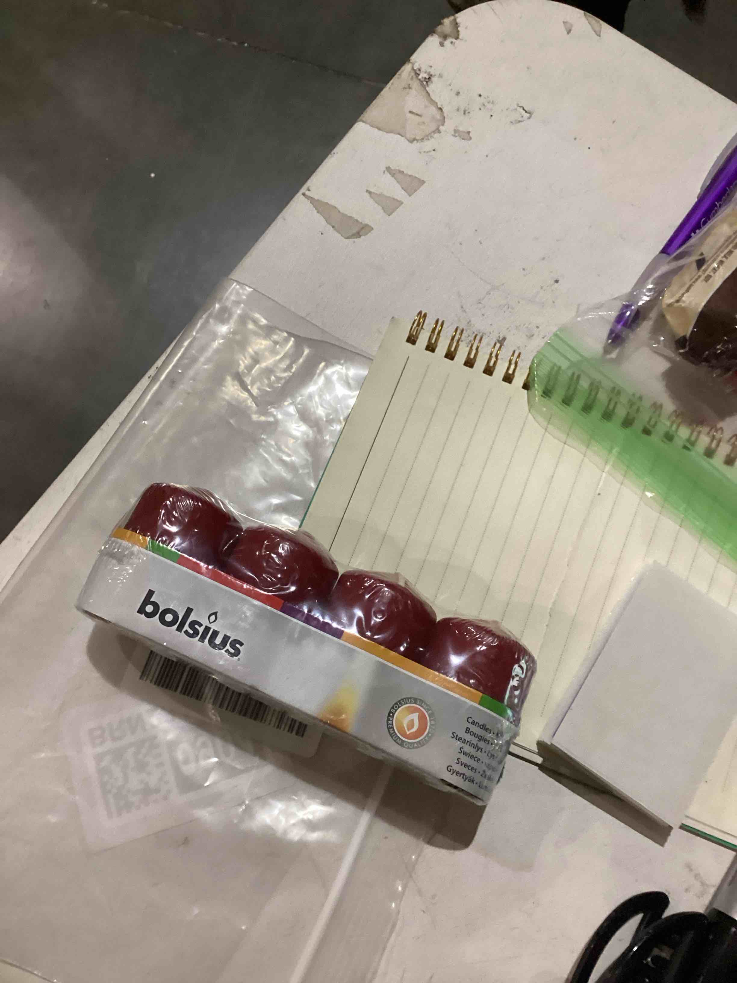 4pk maroon candles 