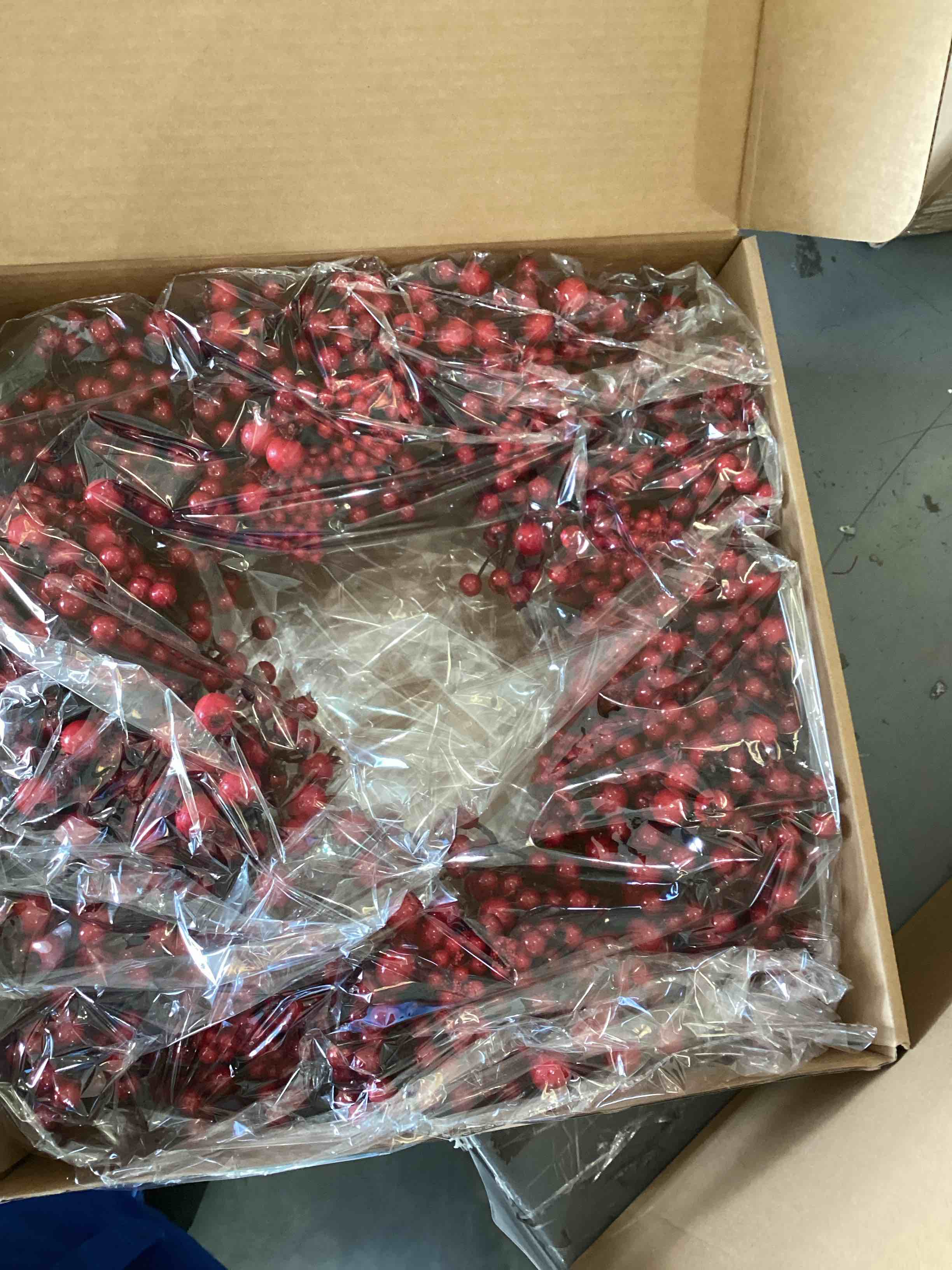 24 Inch Snow Flocked red Berry Winter Wreath with Twig & Leave- Artificial Christmas Wreaths for Front Door Porch Wall Window Porch Fireplace Outdoor Decor 24 inch red 