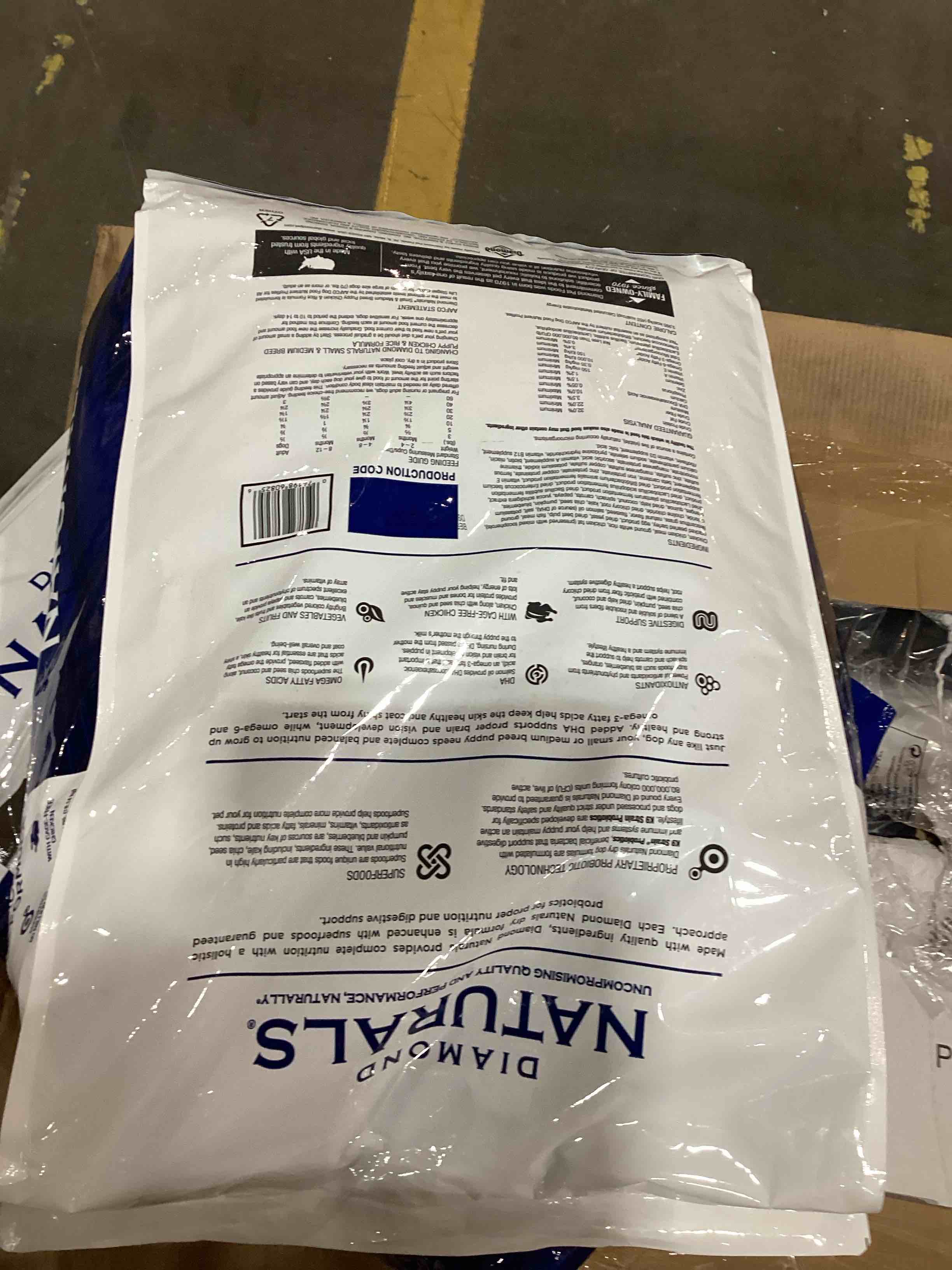 Diamond Naturals Small Breed Puppy Real Chicken Recipe High Protein Dry Dog Food 40 Pound (Pack of 1)