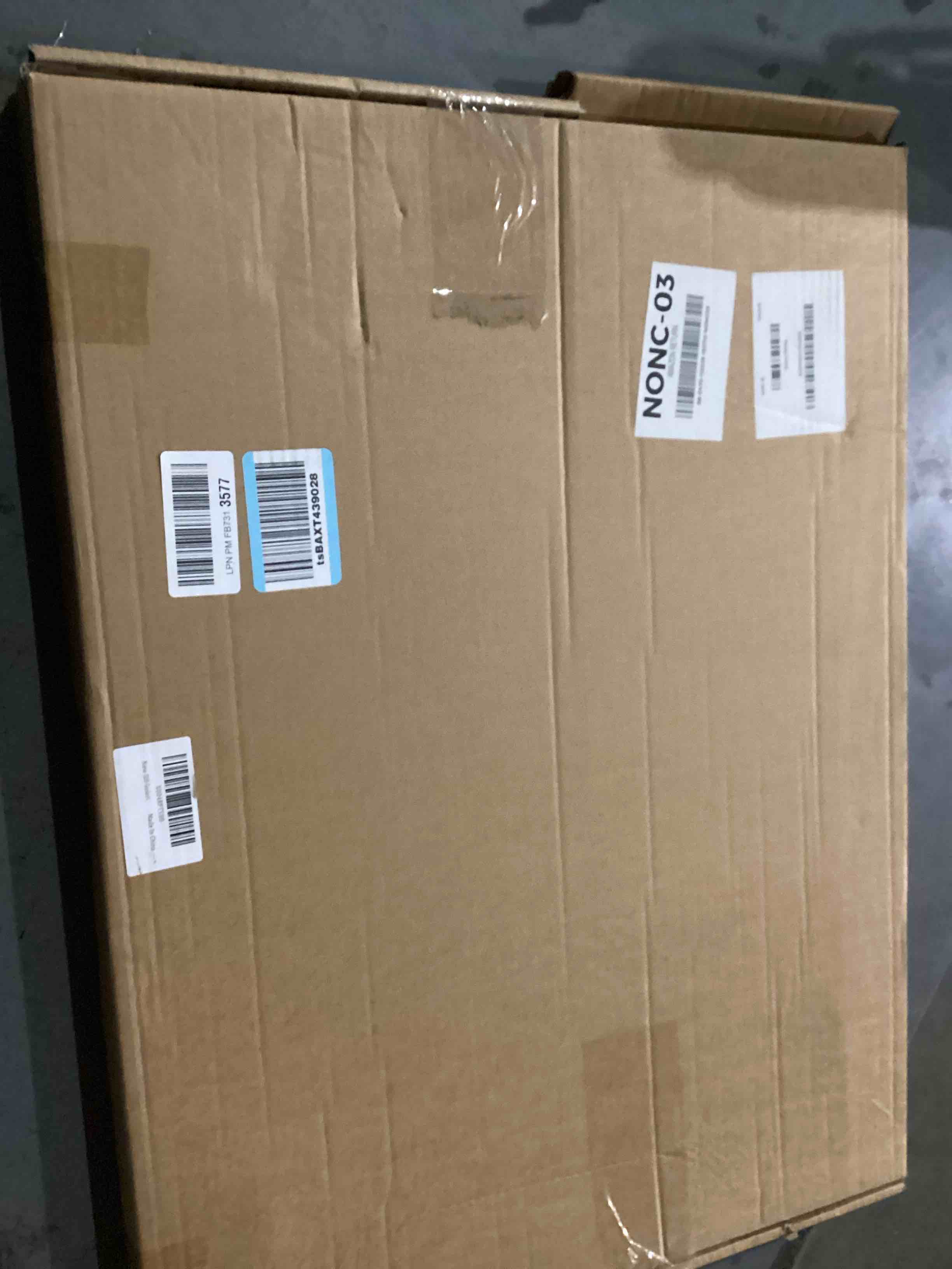 Condition photo showing Good Condition for Upgraded 241872505 242193205 Freezer Door Gasket Replacement Compatible with Electrolux Frigidaire CRT216HLW4 FFHI2117LW2, 28? × 21? 240390702 Refrigerator Gasket Replace 1379481 240514607 Seal