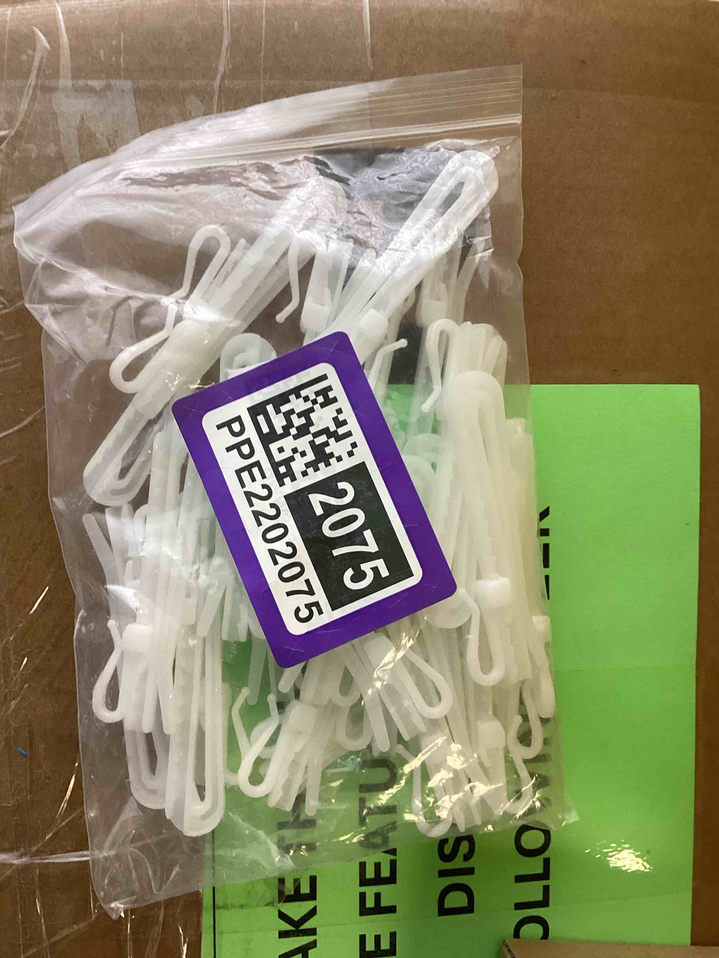 plastic hooks multipurpose 