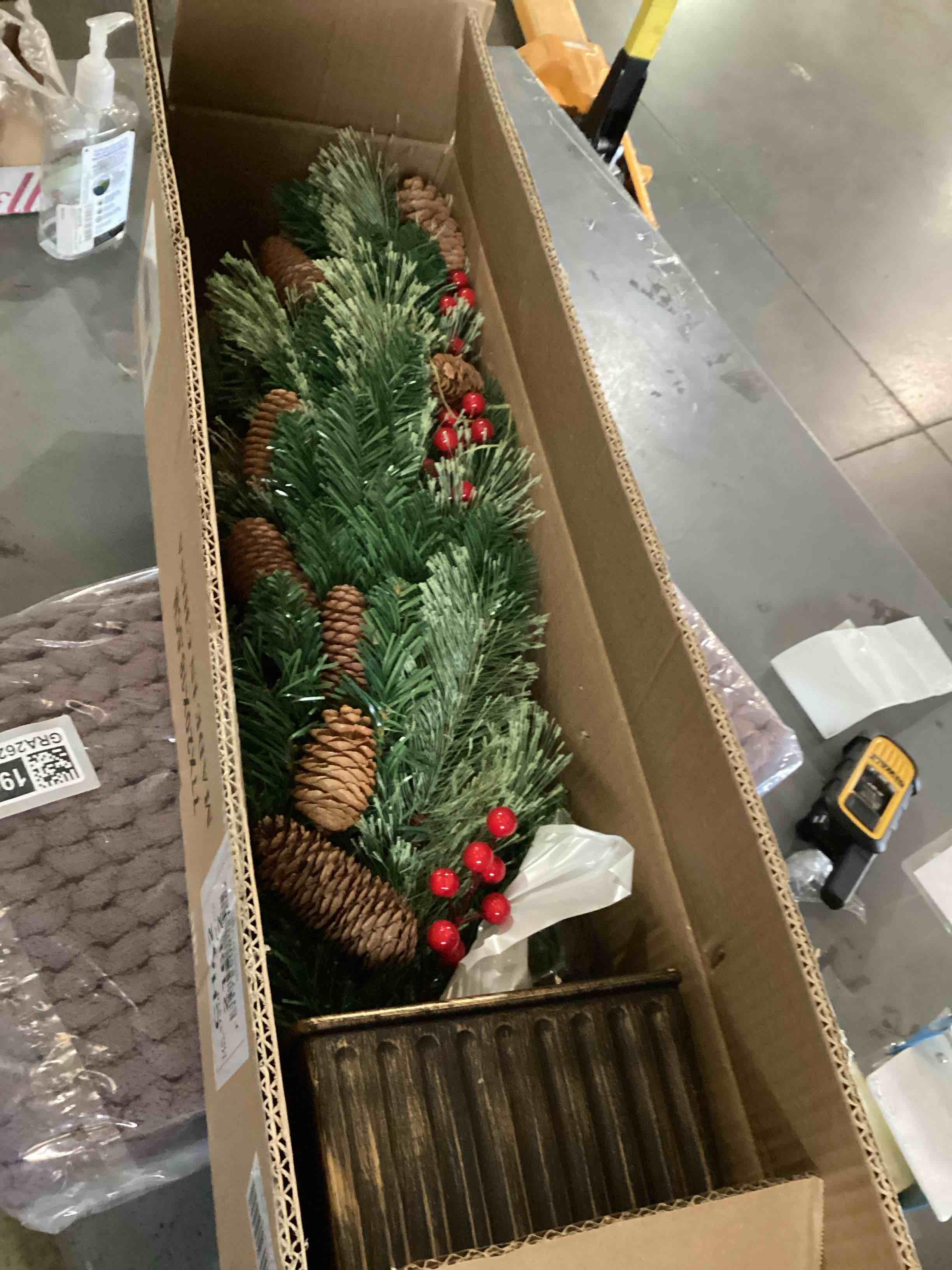 Condition photo showing New/Like New for 4FT Outdoor Christmas Tree with Lights in Vintage Potted Base, Battery Operated Xmas Tree with Cedar Branches & Pinecones, 100 LED Warm Lights with Timer, Porch Entryway Holiday Decoration Classic Pine Tree 1