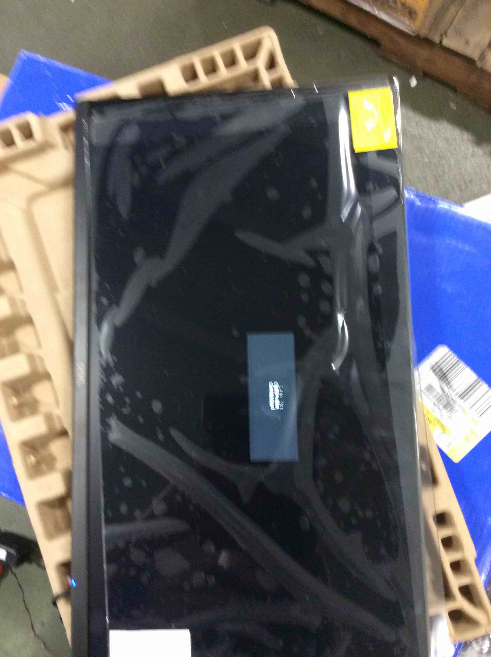 https://s3.amazonaws.com/lotting-images-prod/bidfta/PPE2224157_1738357183637.jpeg
