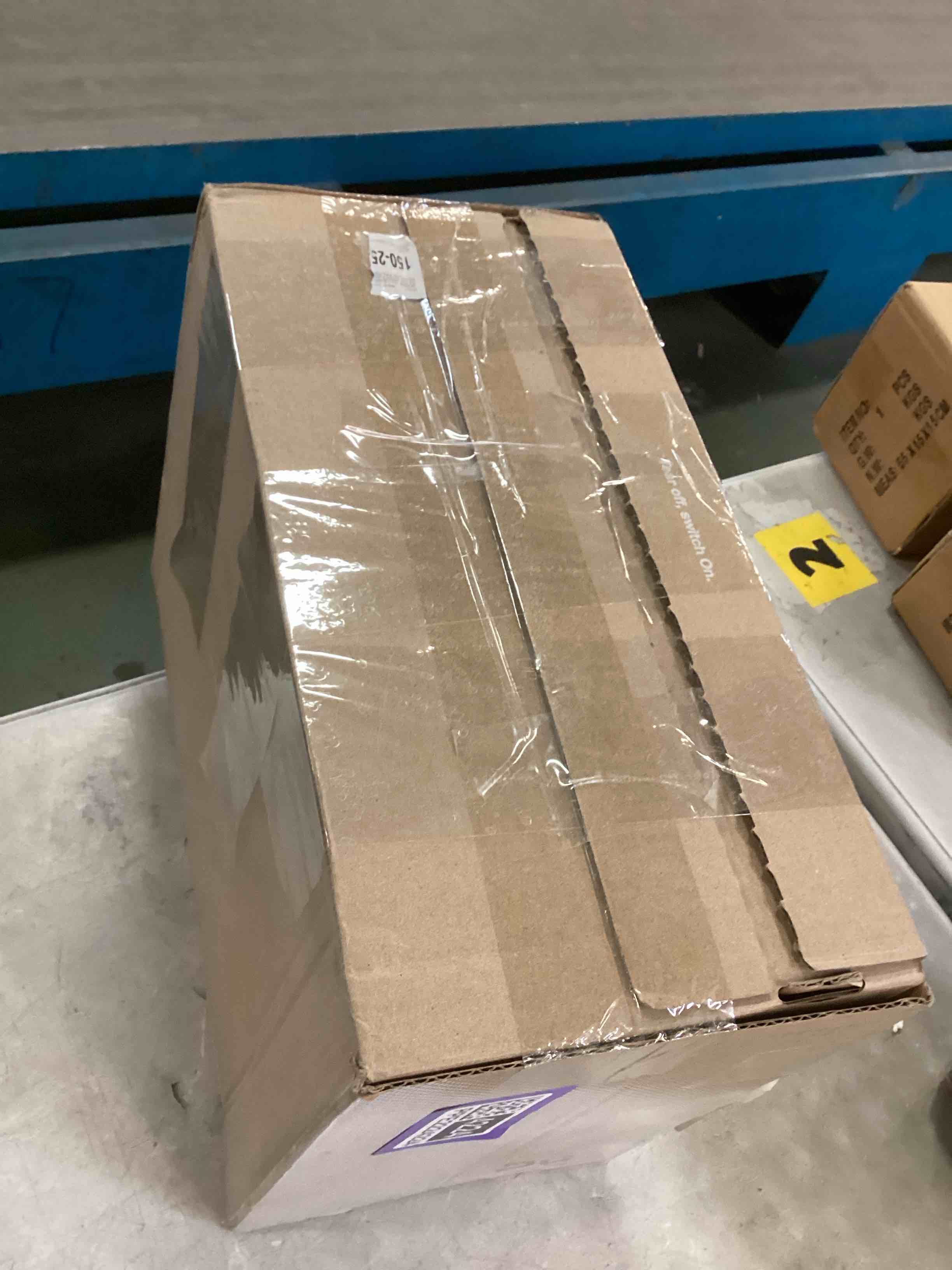 https://s3.amazonaws.com/lotting-images-prod/bidfta/PPE2224224_1737997281372.jpeg