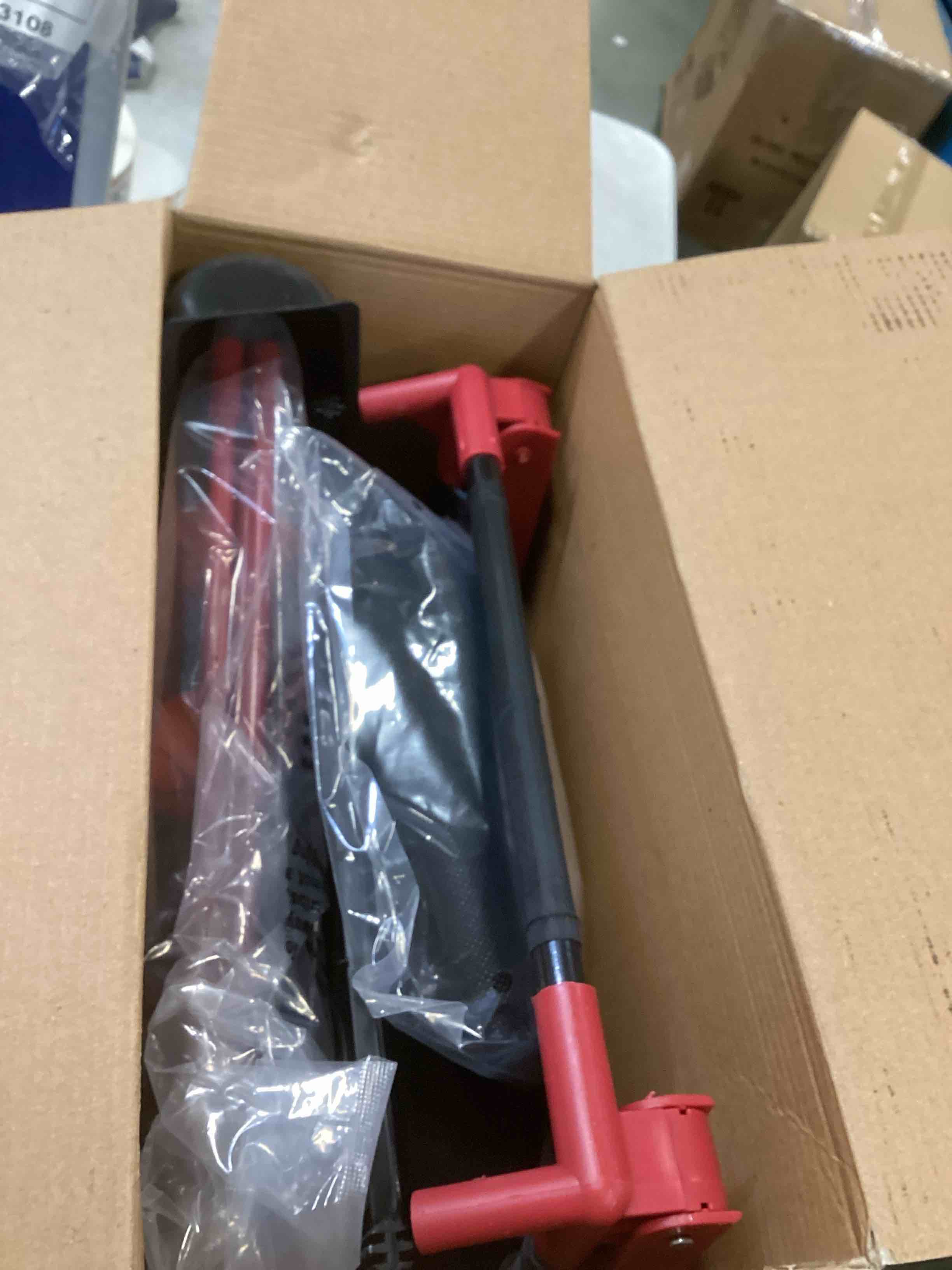 https://s3.amazonaws.com/lotting-images-prod/bidfta/PPE2224589_1738093817723.jpeg