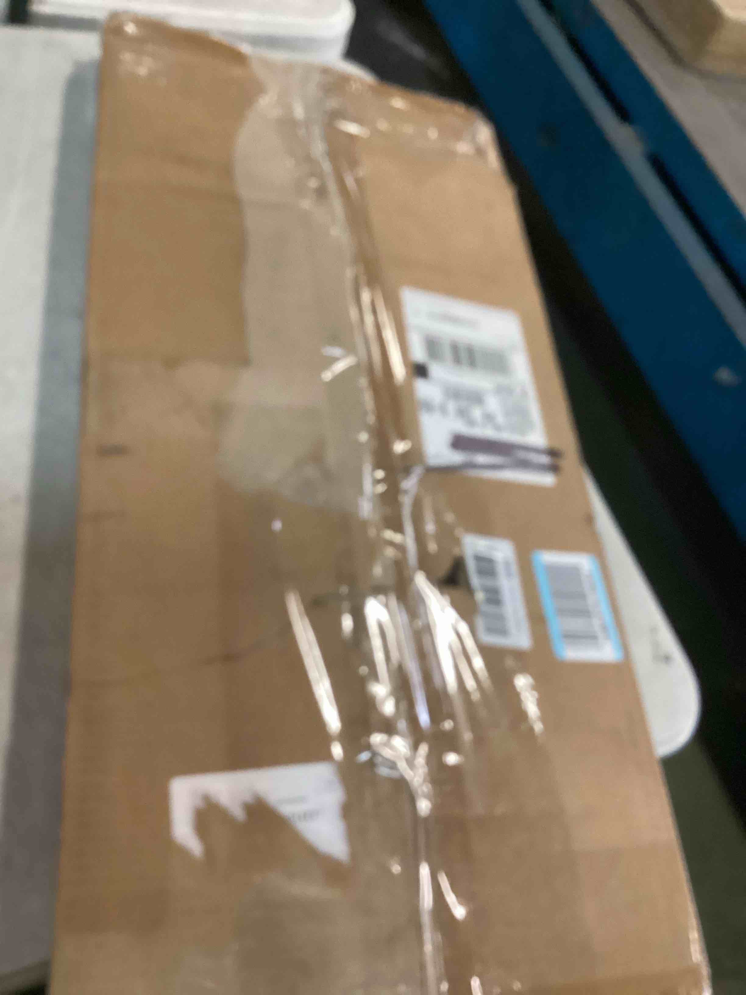 https://s3.amazonaws.com/lotting-images-prod/bidfta/PPE2225101_1738255132292.jpeg