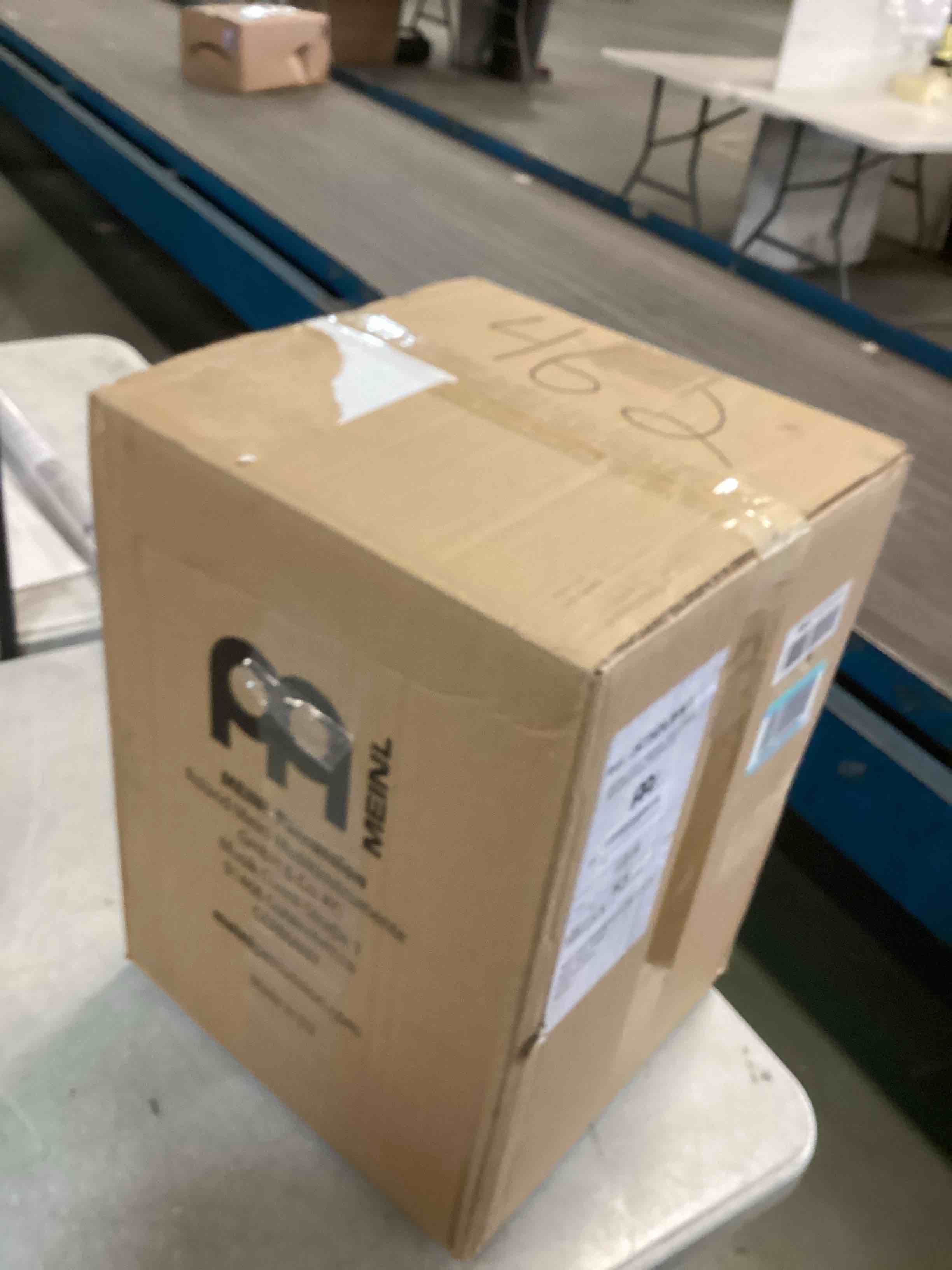 https://s3.amazonaws.com/lotting-images-prod/bidfta/PPE2225134_1738257178411.jpeg