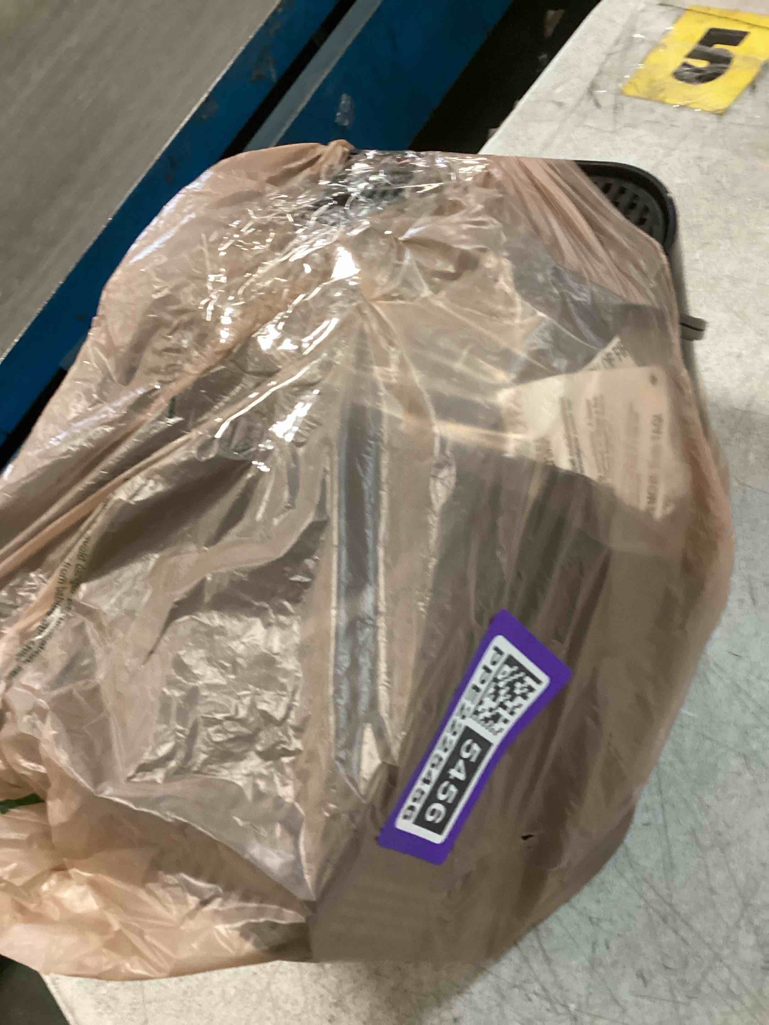 https://s3.amazonaws.com/lotting-images-prod/bidfta/PPE2225456_1738608153282.jpeg