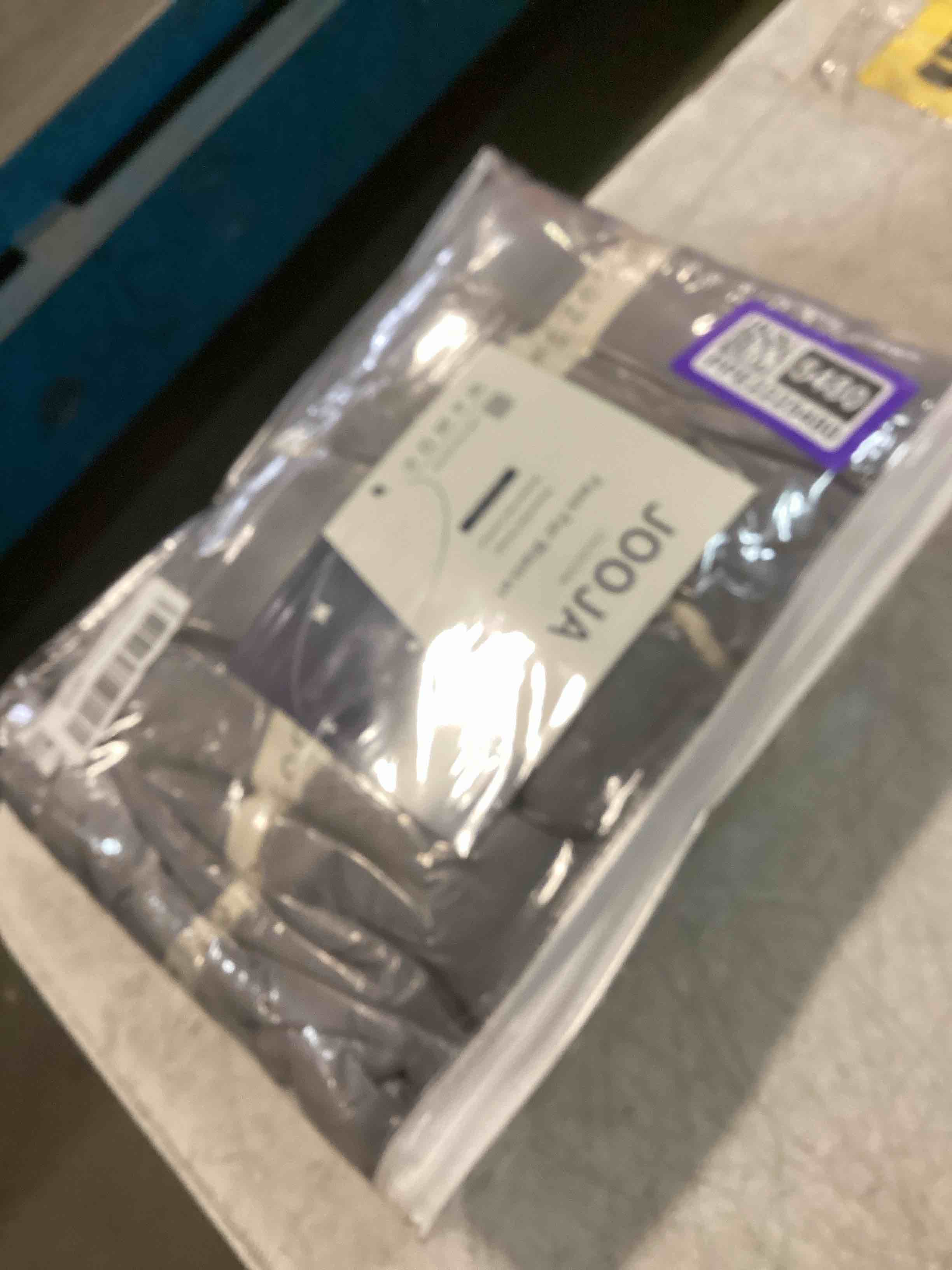 https://s3.amazonaws.com/lotting-images-prod/bidfta/PPE2225480_1738599557023.jpeg