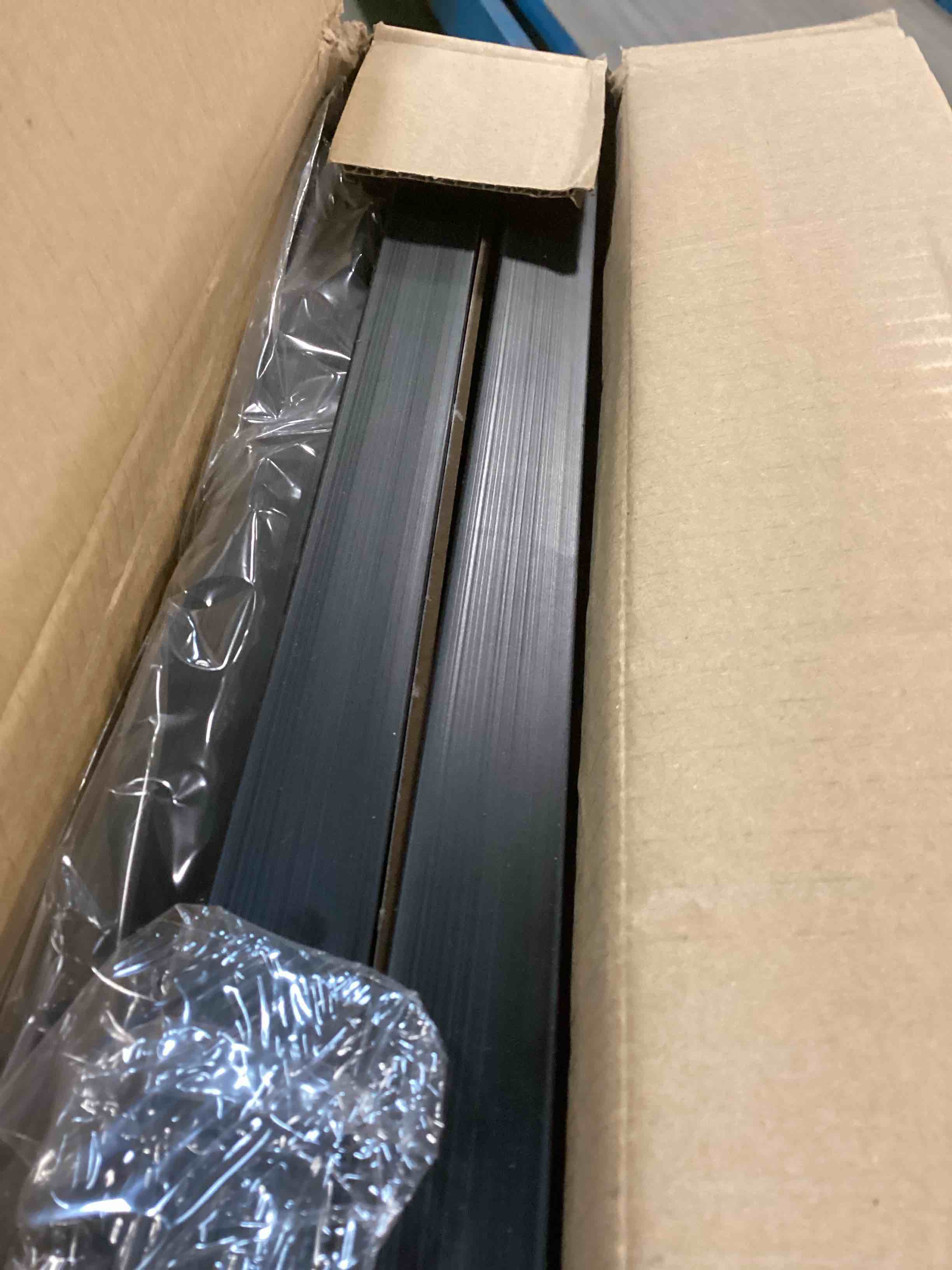 https://s3.amazonaws.com/lotting-images-prod/bidfta/PPE2225886_1738861107898.jpeg