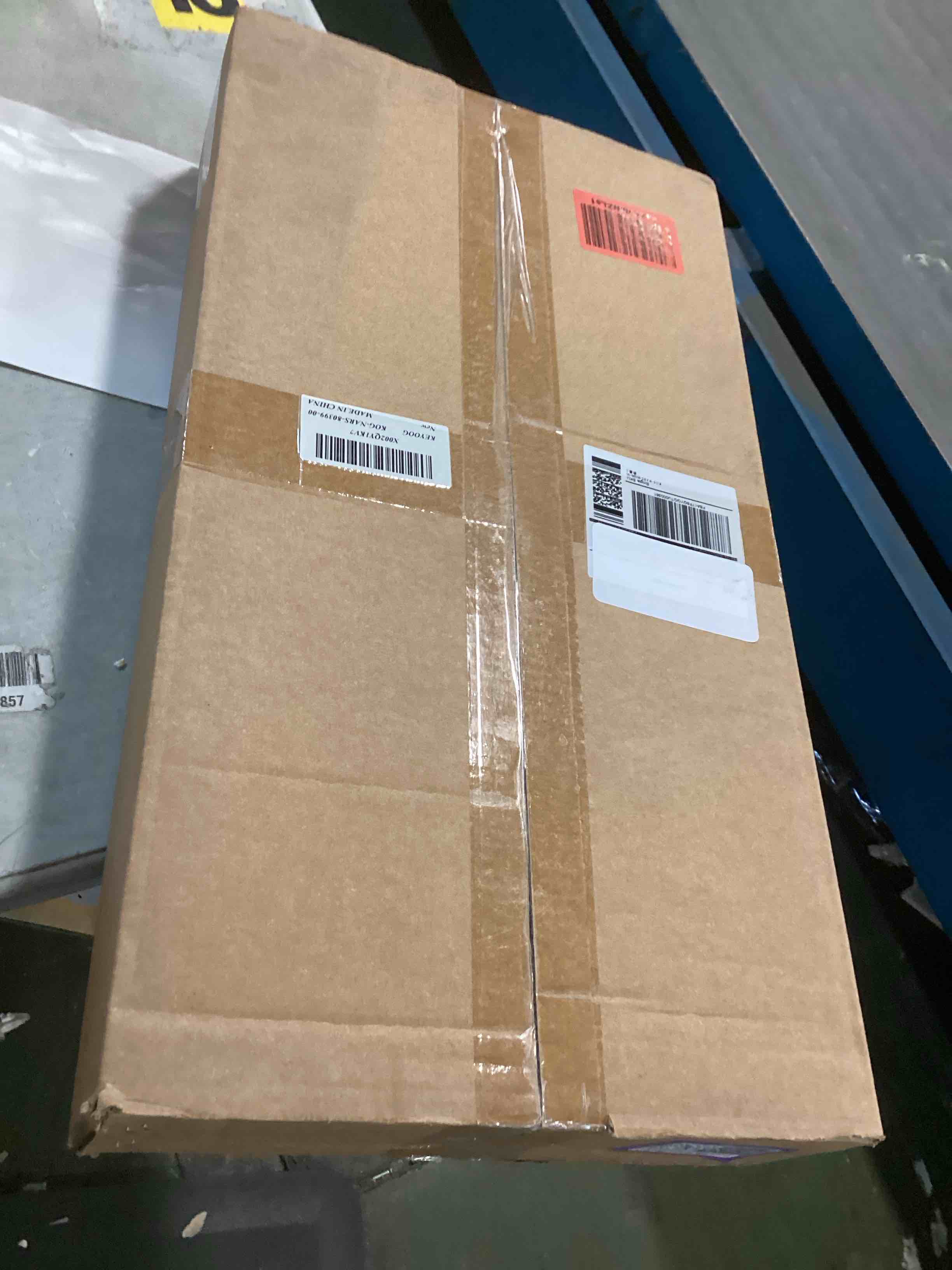 https://s3.amazonaws.com/lotting-images-prod/bidfta/PPE2226313_1739216132988.jpeg