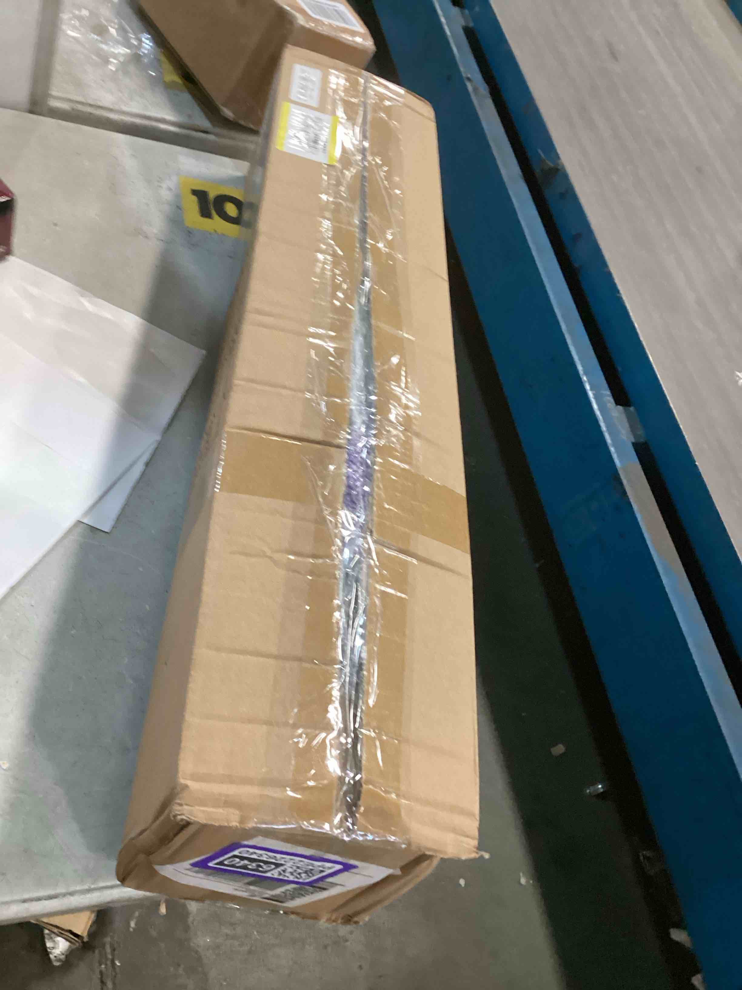 https://s3.amazonaws.com/lotting-images-prod/bidfta/PPE2226340_1739216446010.jpeg