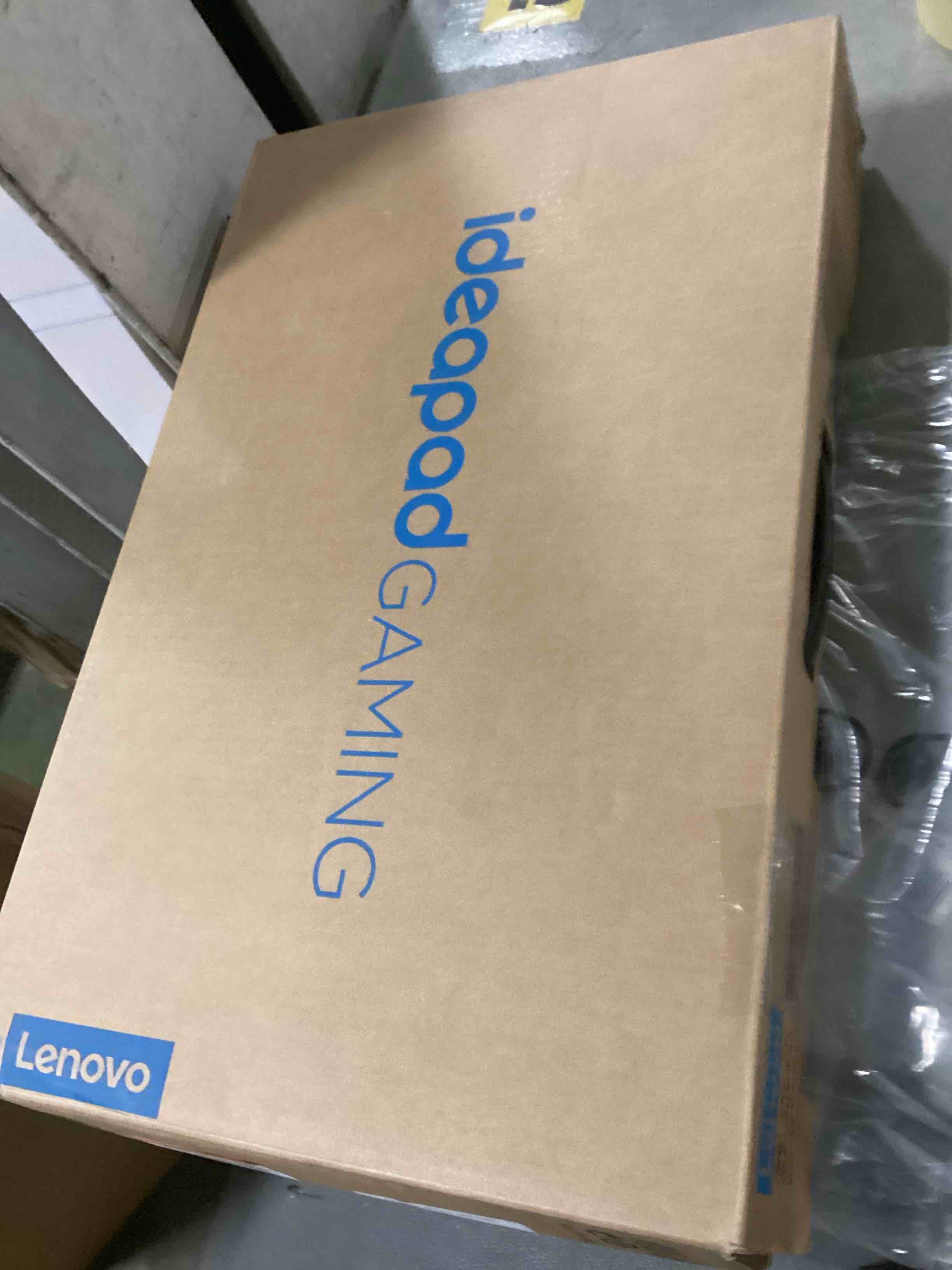 https://s3.amazonaws.com/lotting-images-prod/bidfta/PPE2226739_1739457063682.jpeg