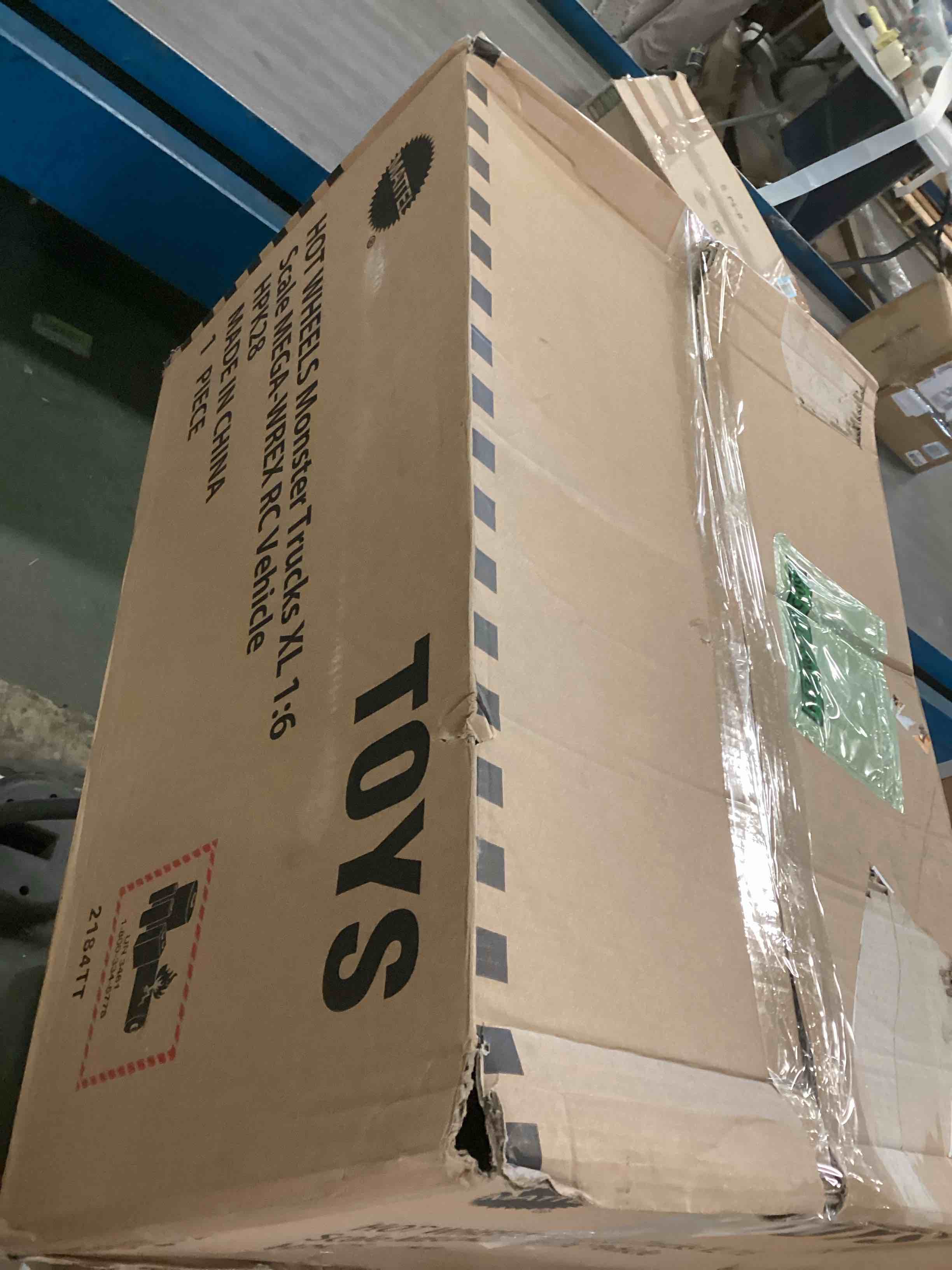 https://s3.amazonaws.com/lotting-images-prod/bidfta/PPE2227047_1736777852594.jpeg