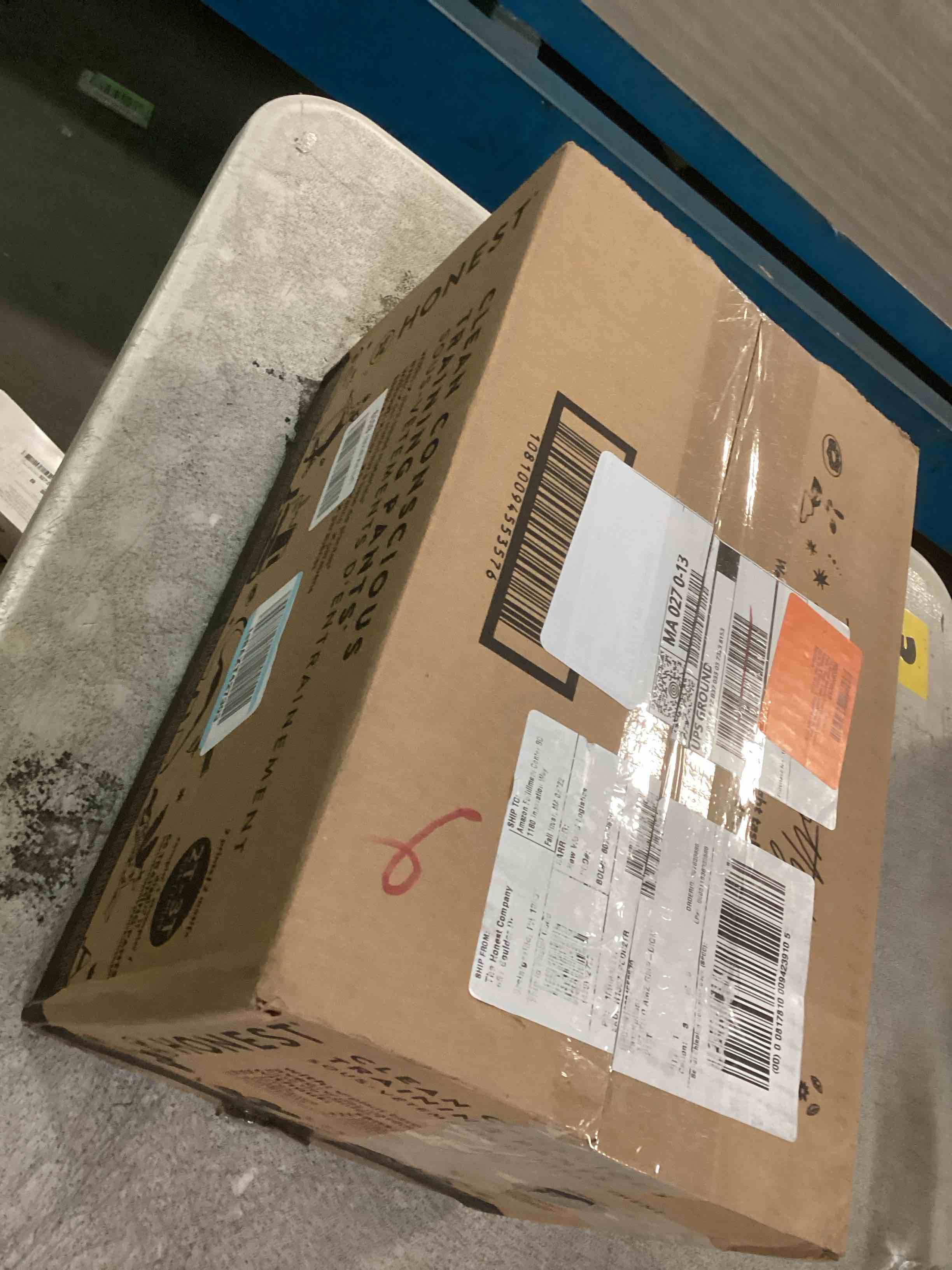 https://s3.amazonaws.com/lotting-images-prod/bidfta/PPE2227077_1736782168489.jpeg