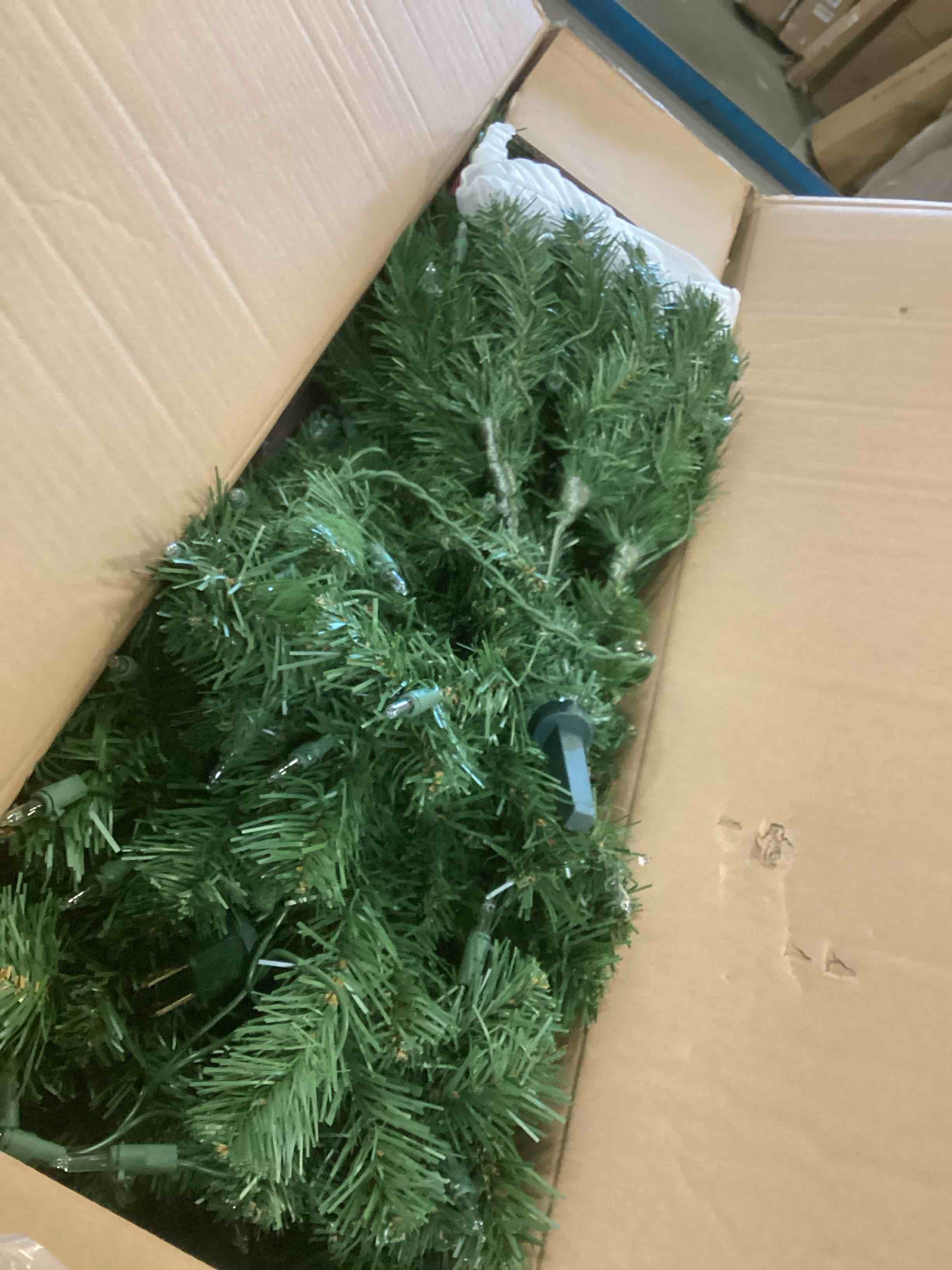 https://s3.amazonaws.com/lotting-images-prod/bidfta/PPE2227119_1736784754235.jpeg