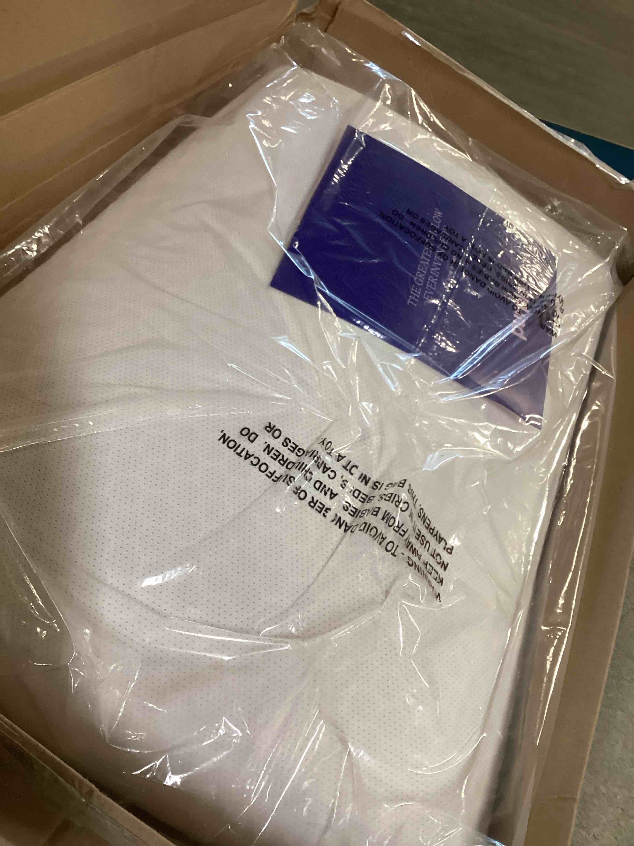 https://s3.amazonaws.com/lotting-images-prod/bidfta/PPE2227137_1736786760408.jpeg