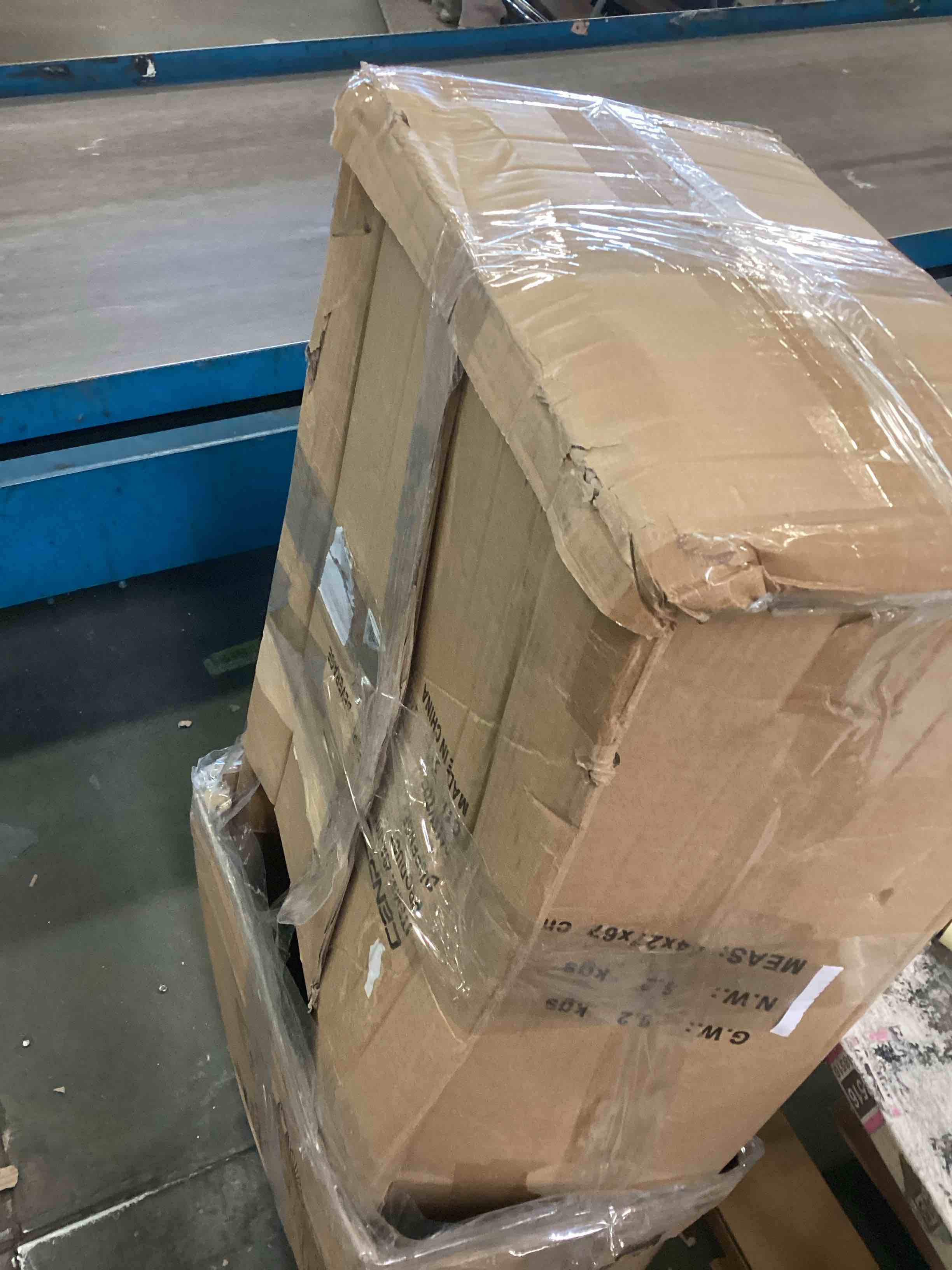 https://s3.amazonaws.com/lotting-images-prod/bidfta/PPE2227156_1736788486497.jpeg