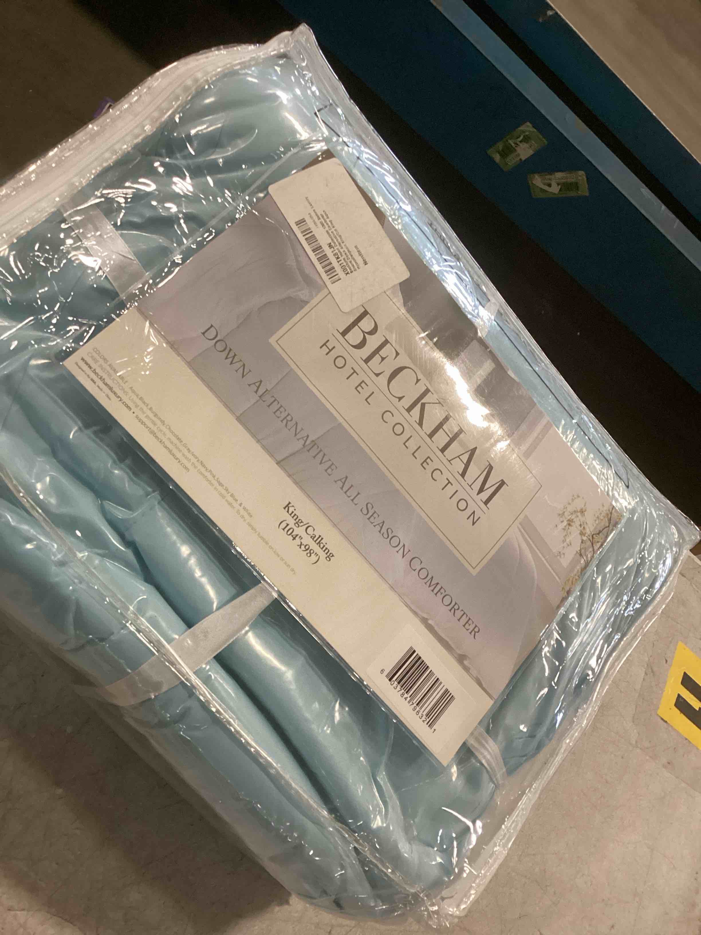 https://s3.amazonaws.com/lotting-images-prod/bidfta/PPE2227650_1736959798447.jpeg
