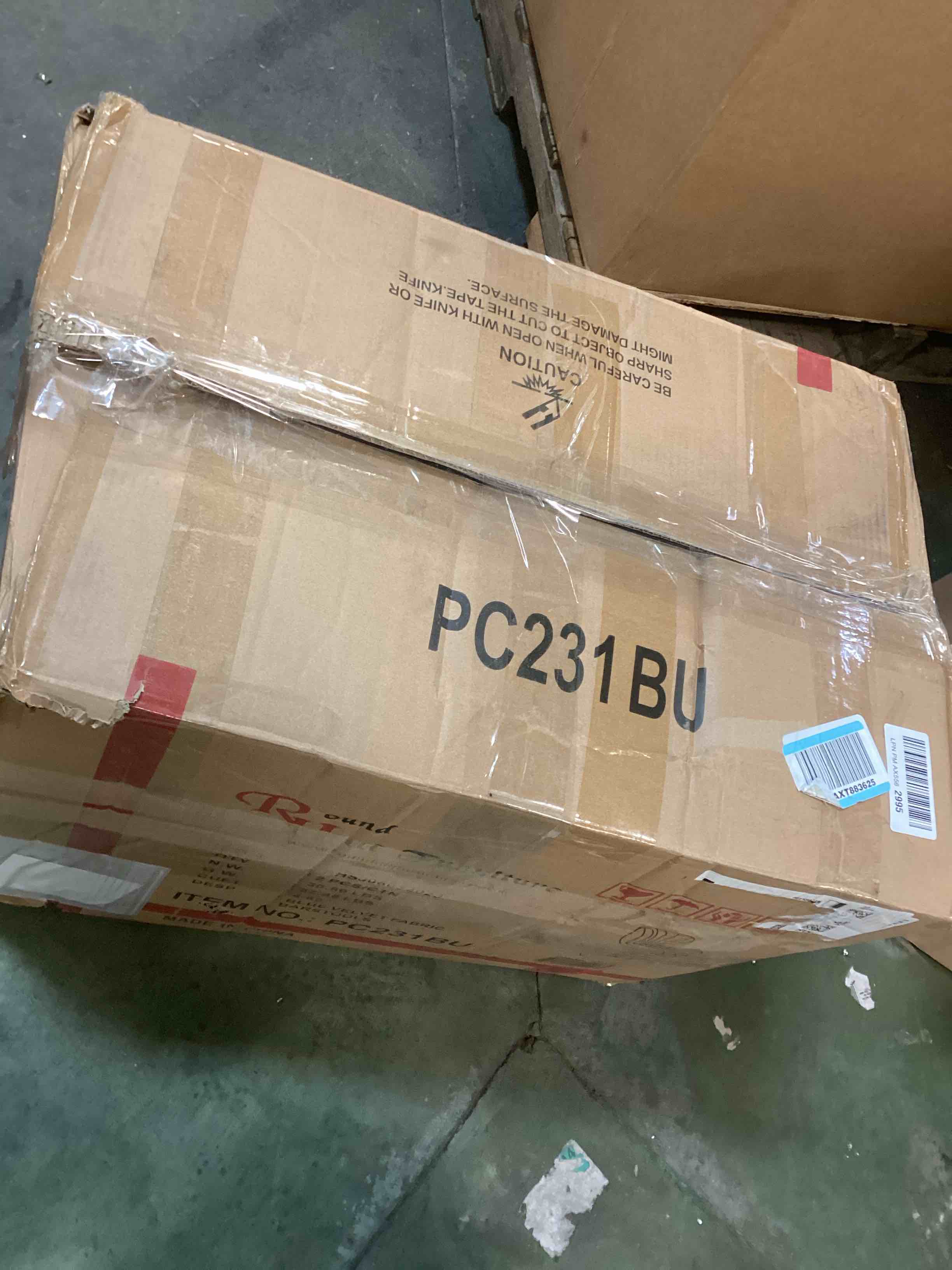 https://s3.amazonaws.com/lotting-images-prod/bidfta/PPE2227991_1737122178181.jpeg