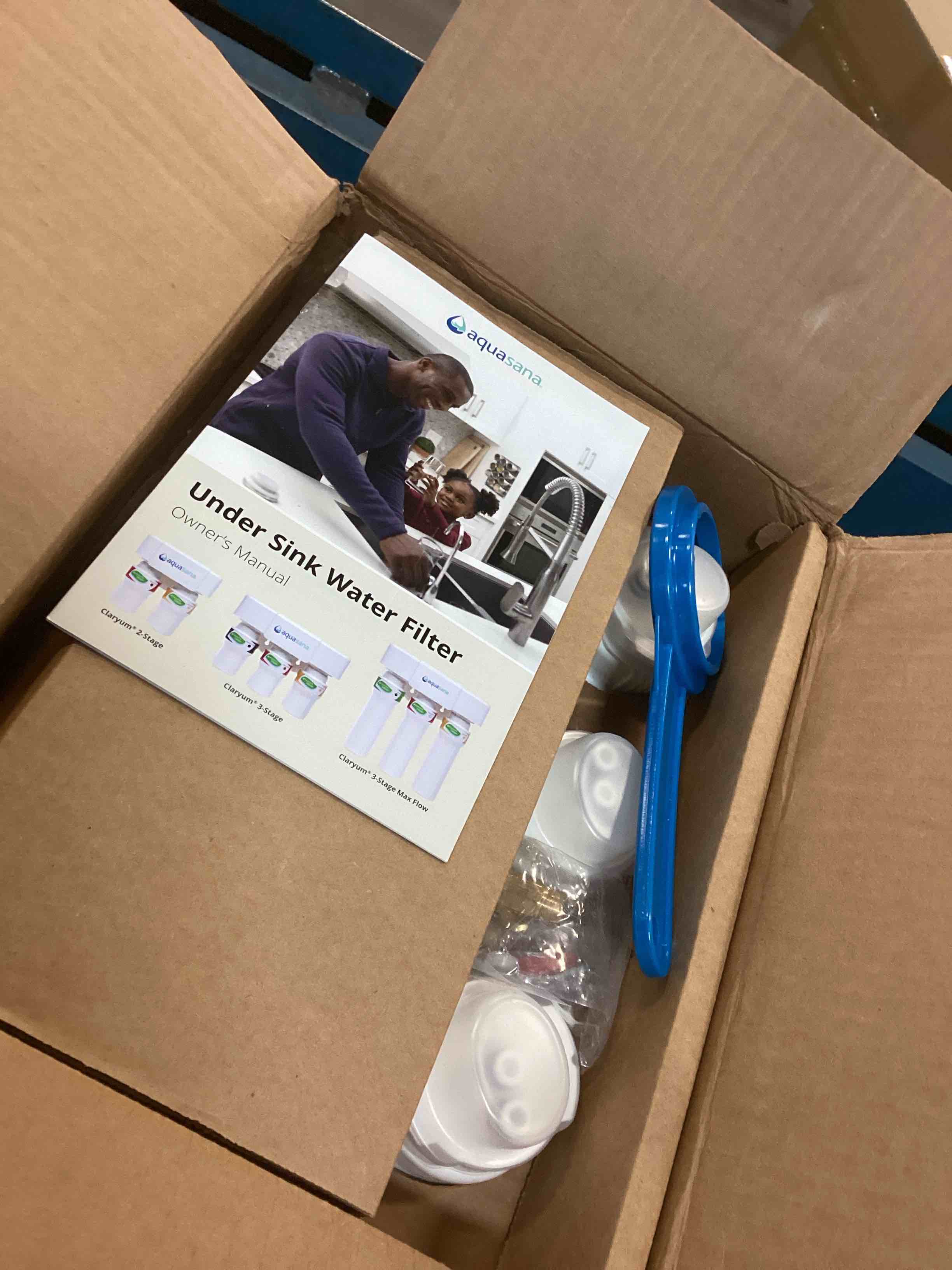 https://s3.amazonaws.com/lotting-images-prod/bidfta/PPE2228526_1737401837107.jpeg