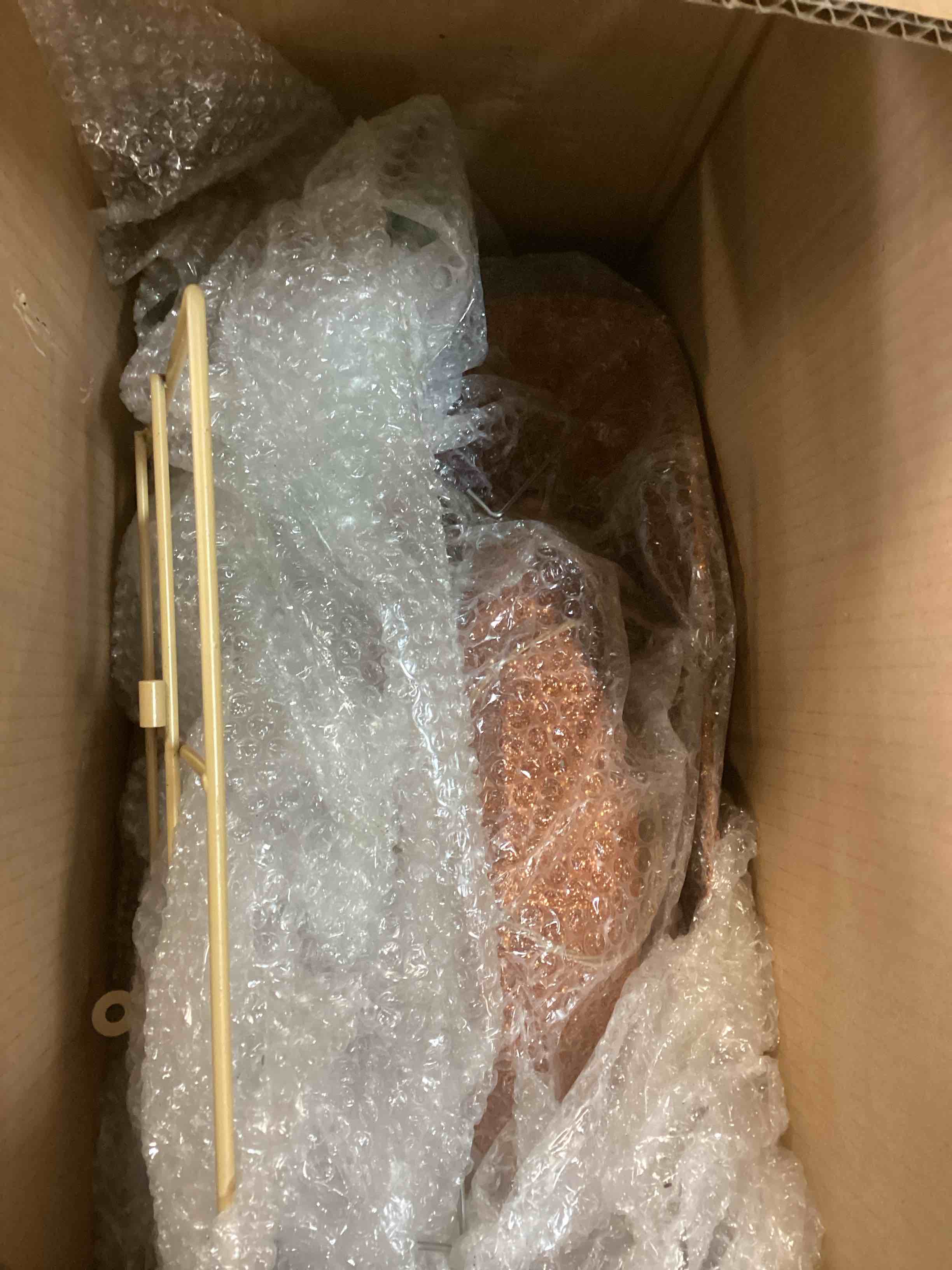 https://s3.amazonaws.com/lotting-images-prod/bidfta/PPE2228737_1737478690112.jpeg