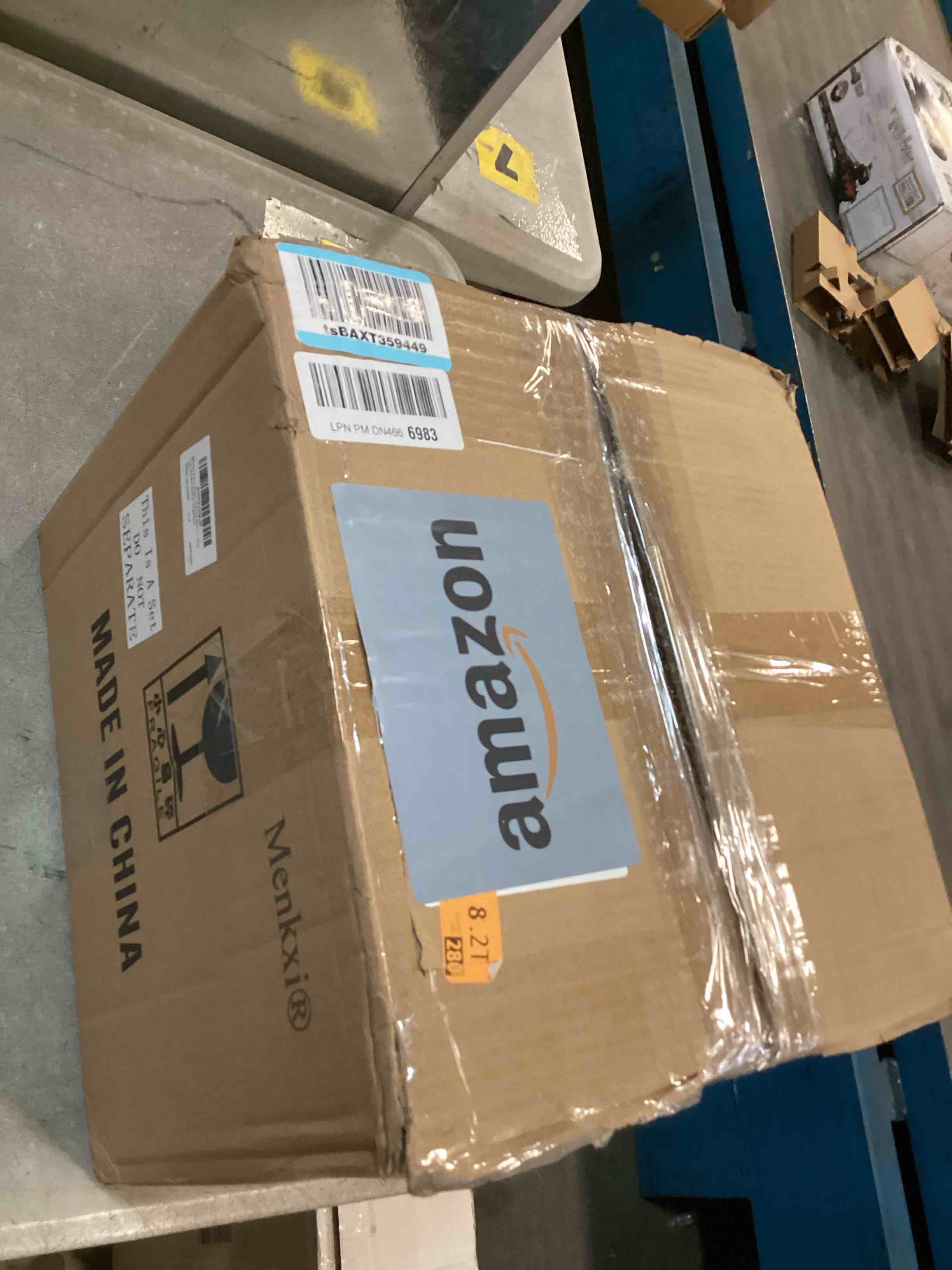 https://s3.amazonaws.com/lotting-images-prod/bidfta/PPE2228890_1737556466710.jpeg