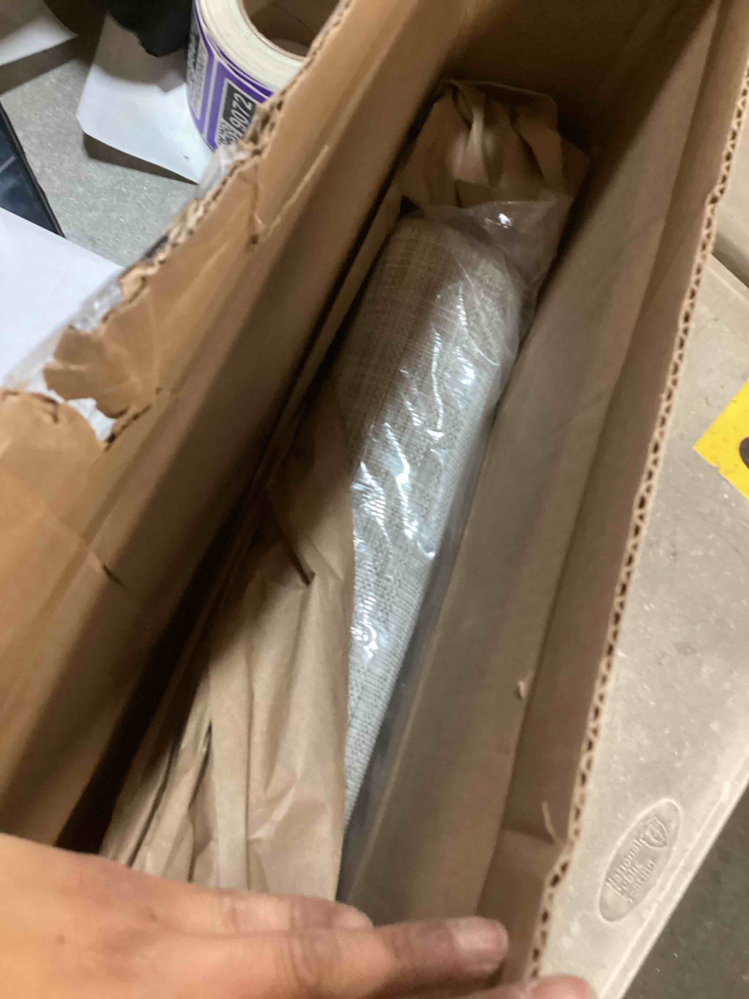 https://s3.amazonaws.com/lotting-images-prod/bidfta/PPE2228986_1737575417452.jpeg