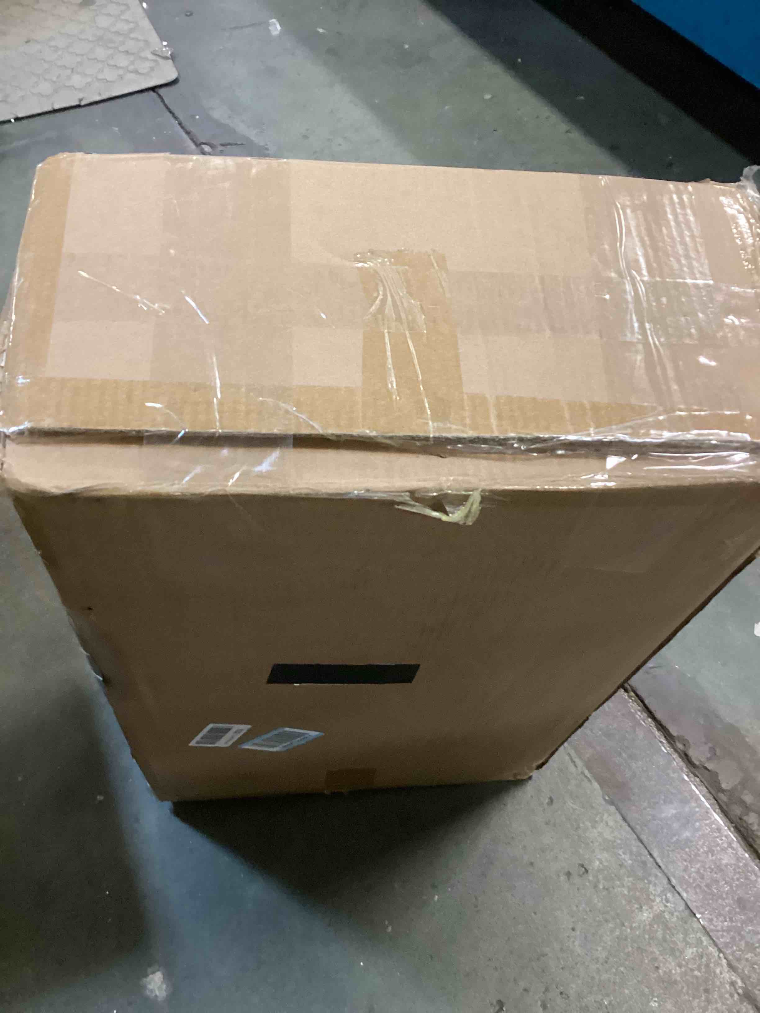 https://s3.amazonaws.com/lotting-images-prod/bidfta/PPE2229154_1737635268974.jpeg