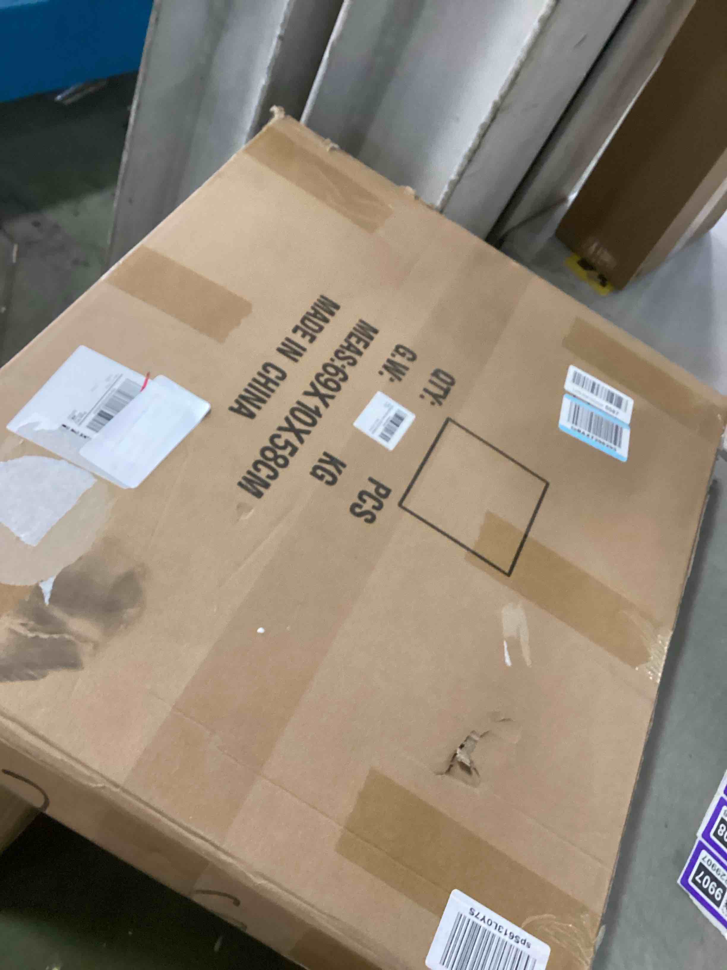 https://s3.amazonaws.com/lotting-images-prod/bidfta/PPE2229906_1738252159990.jpeg