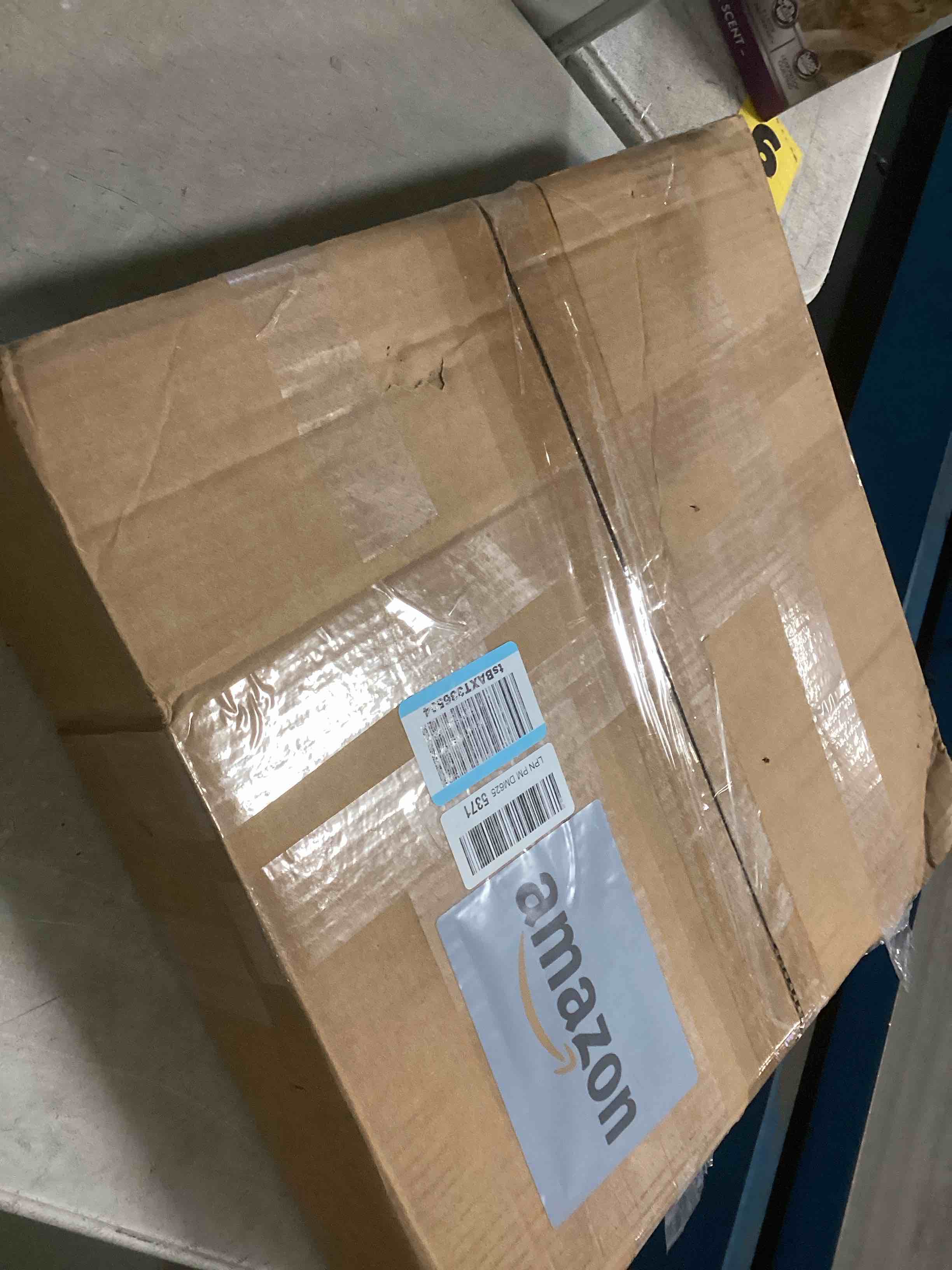 https://s3.amazonaws.com/lotting-images-prod/bidfta/PPE2230269_1737637855180.jpeg